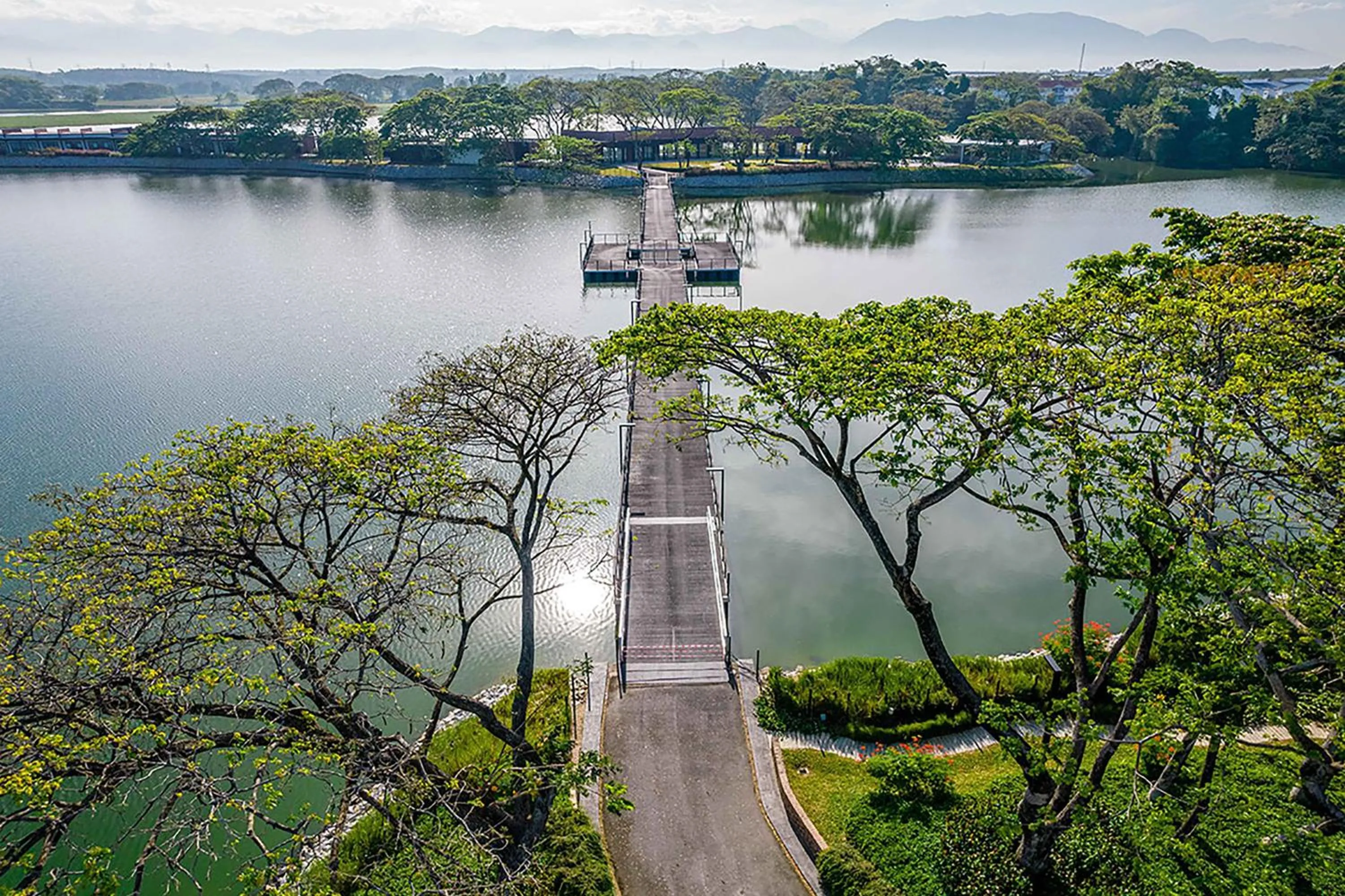 Nearby landmark in Golden Roof Hotel, Seri Iskandar