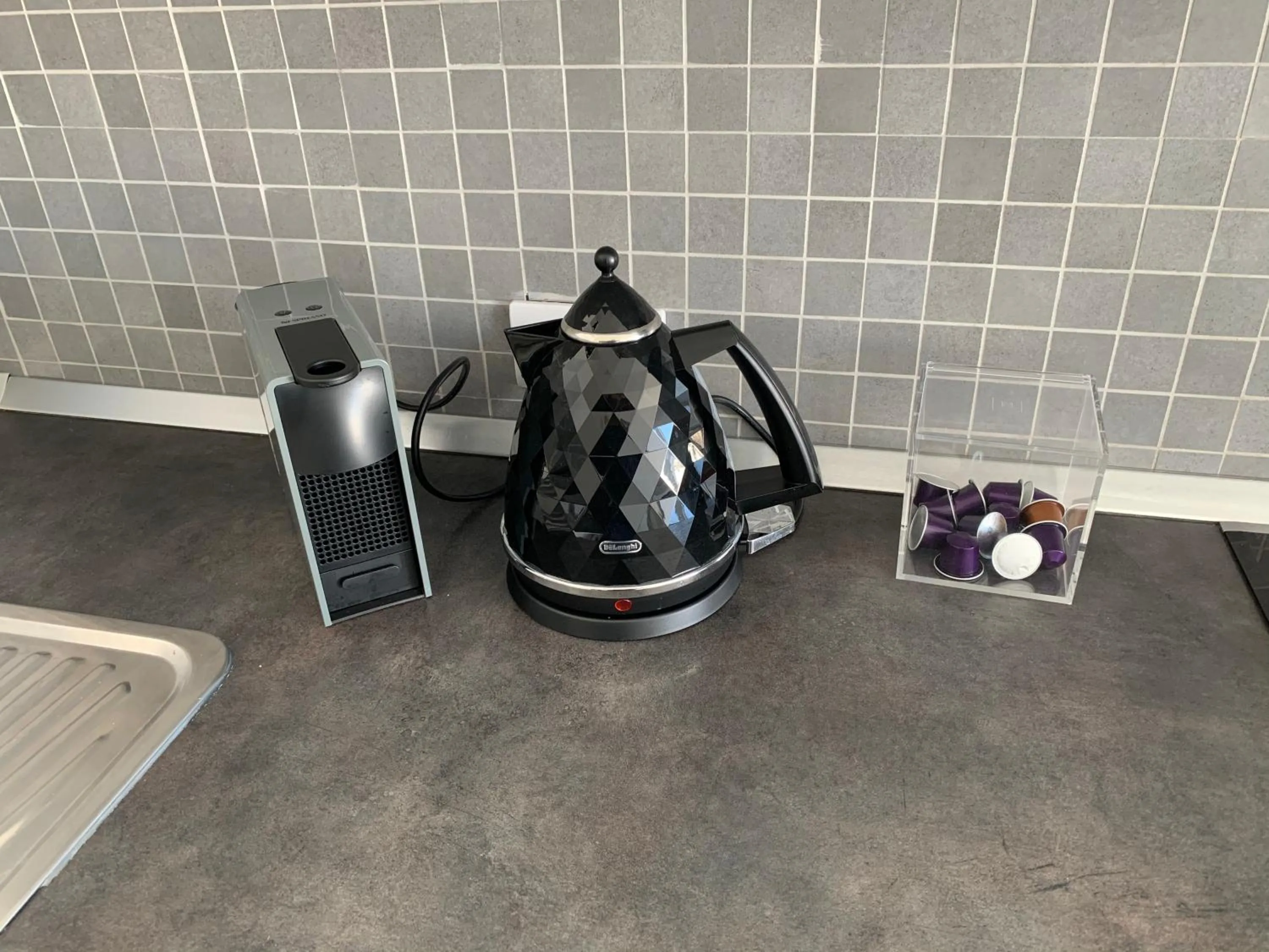 Coffee/tea facilities in Sea View Penthouse Mellieha Bay