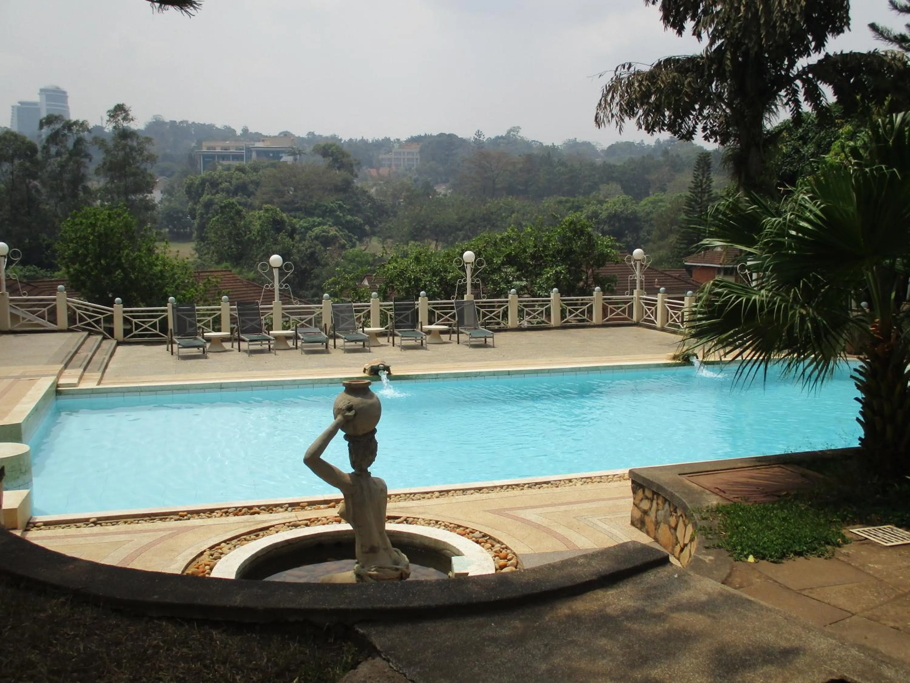 Swimming pool in Golf Course Apartments