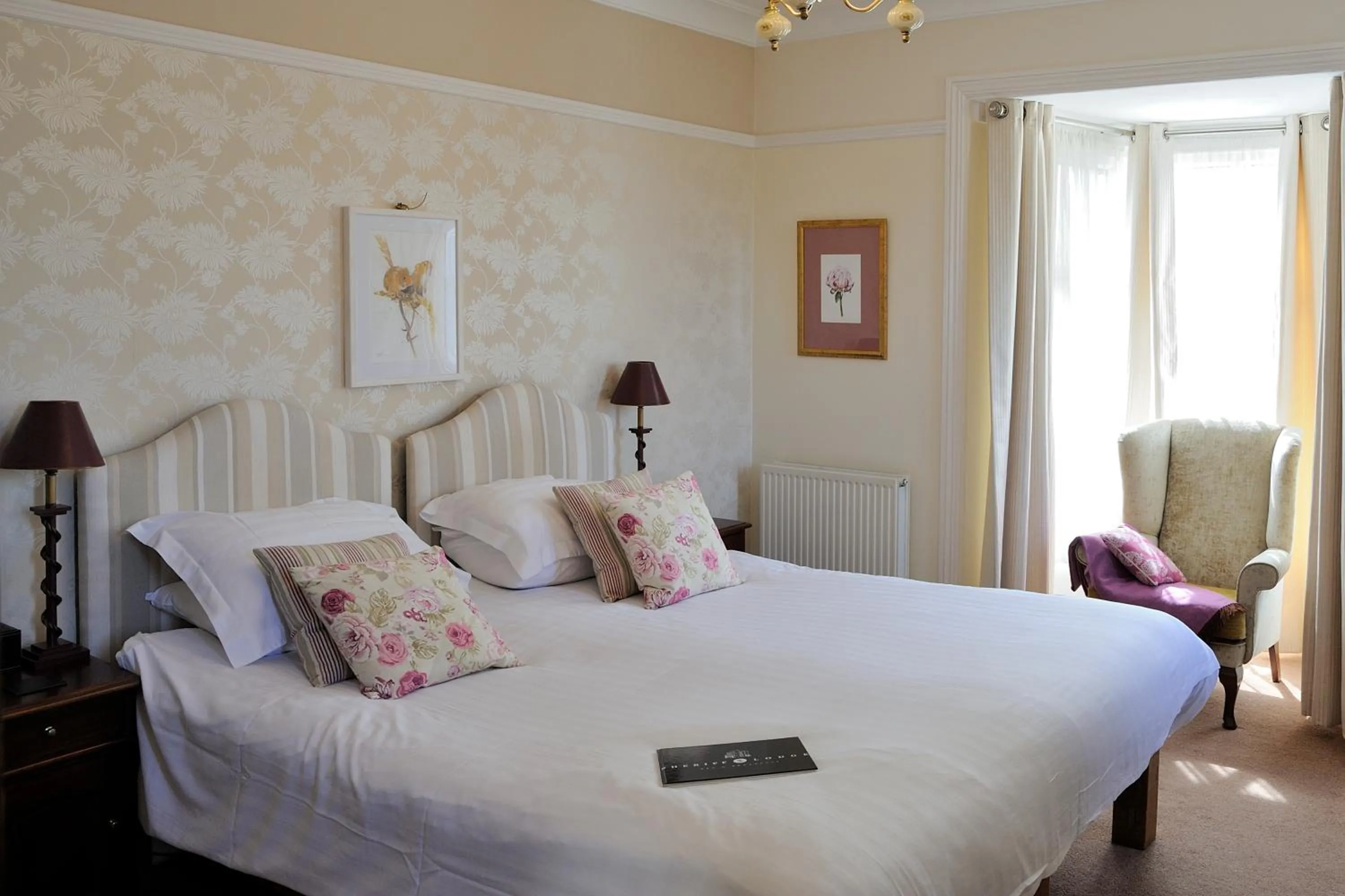 Bed in Sheriff Lodge