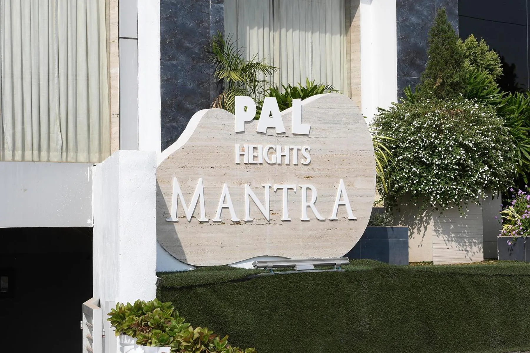 Property logo or sign in Pal Heights Mantra