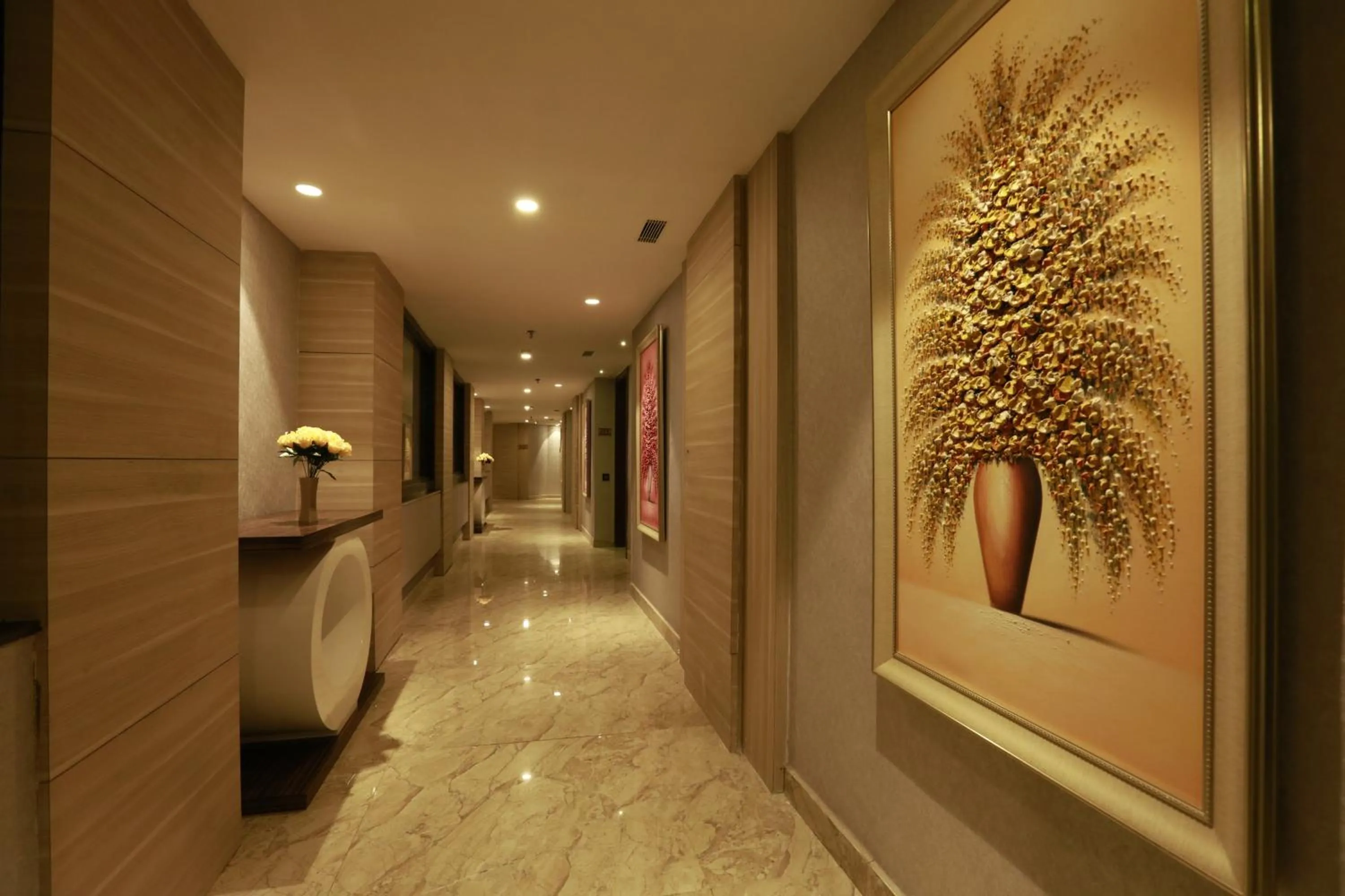 Floor plan in Pal Heights Mantra