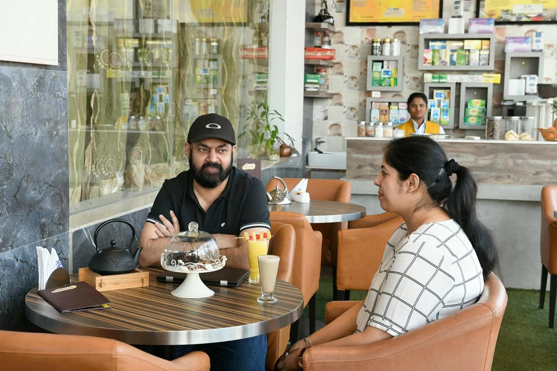 Restaurant/places to eat in Pal Heights Mantra