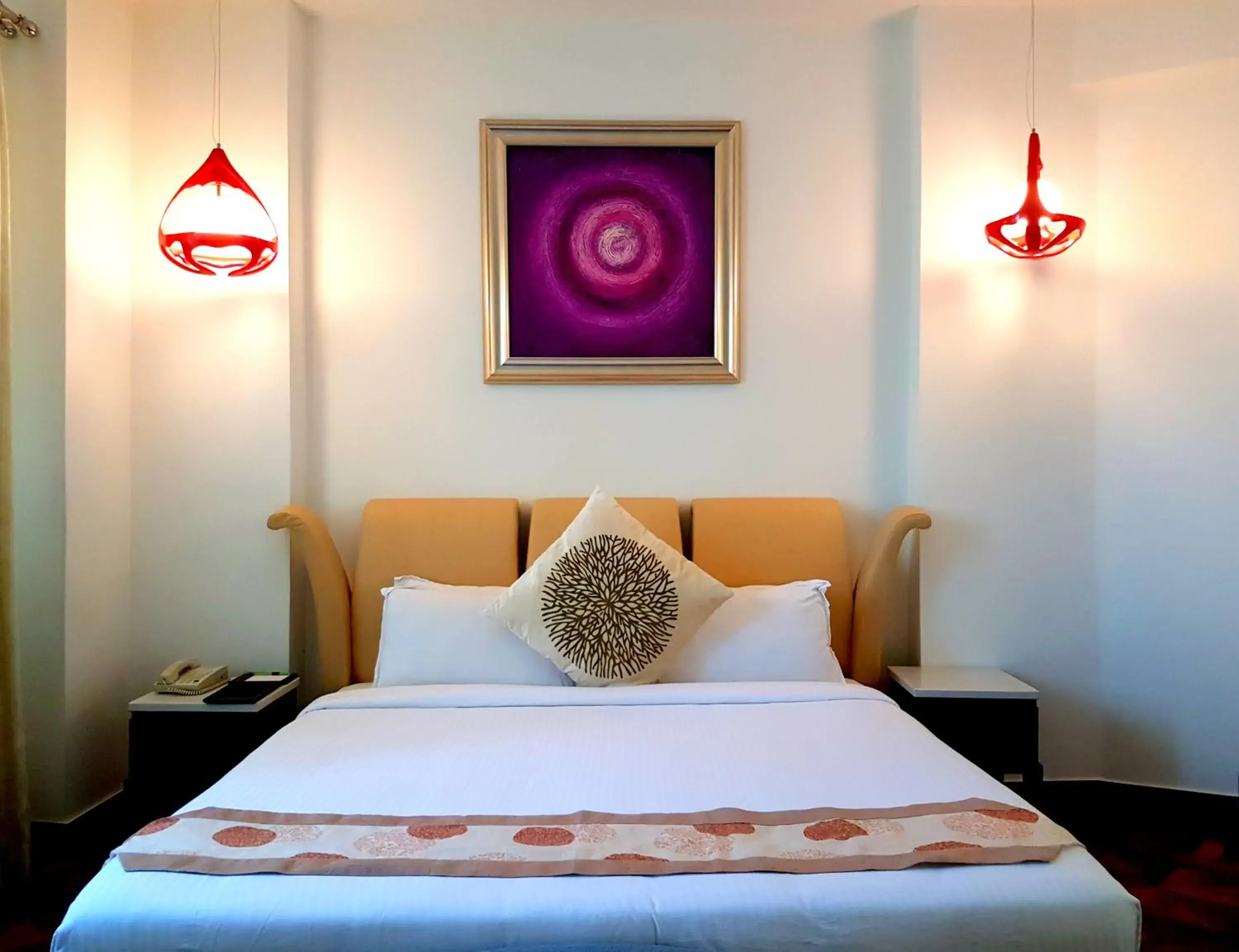 Bed in Pal Heights Mantra Bed in Pal Heights Mantra