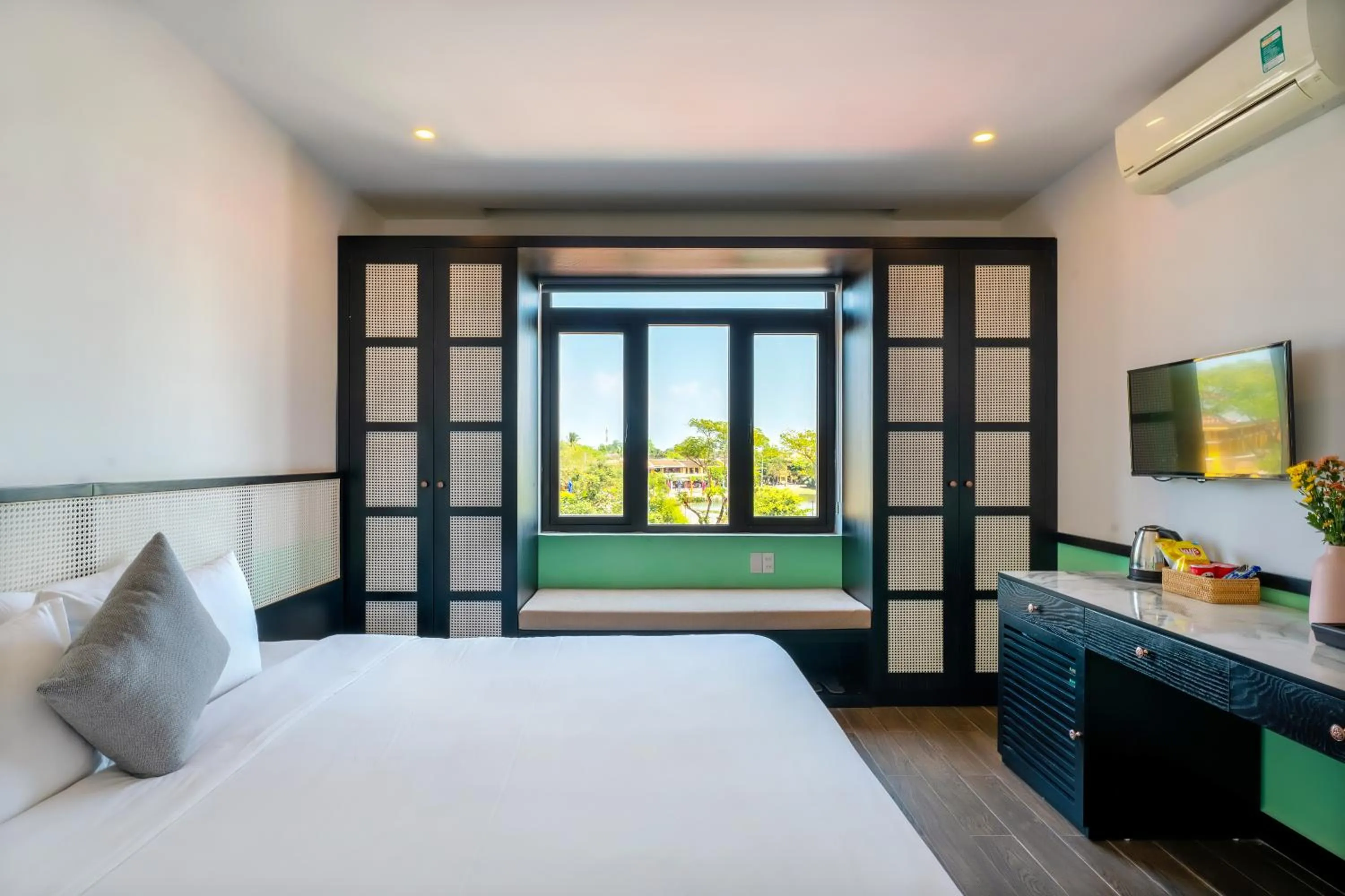 View (from property/room), Bed in Hoi An Ivy Hotel
