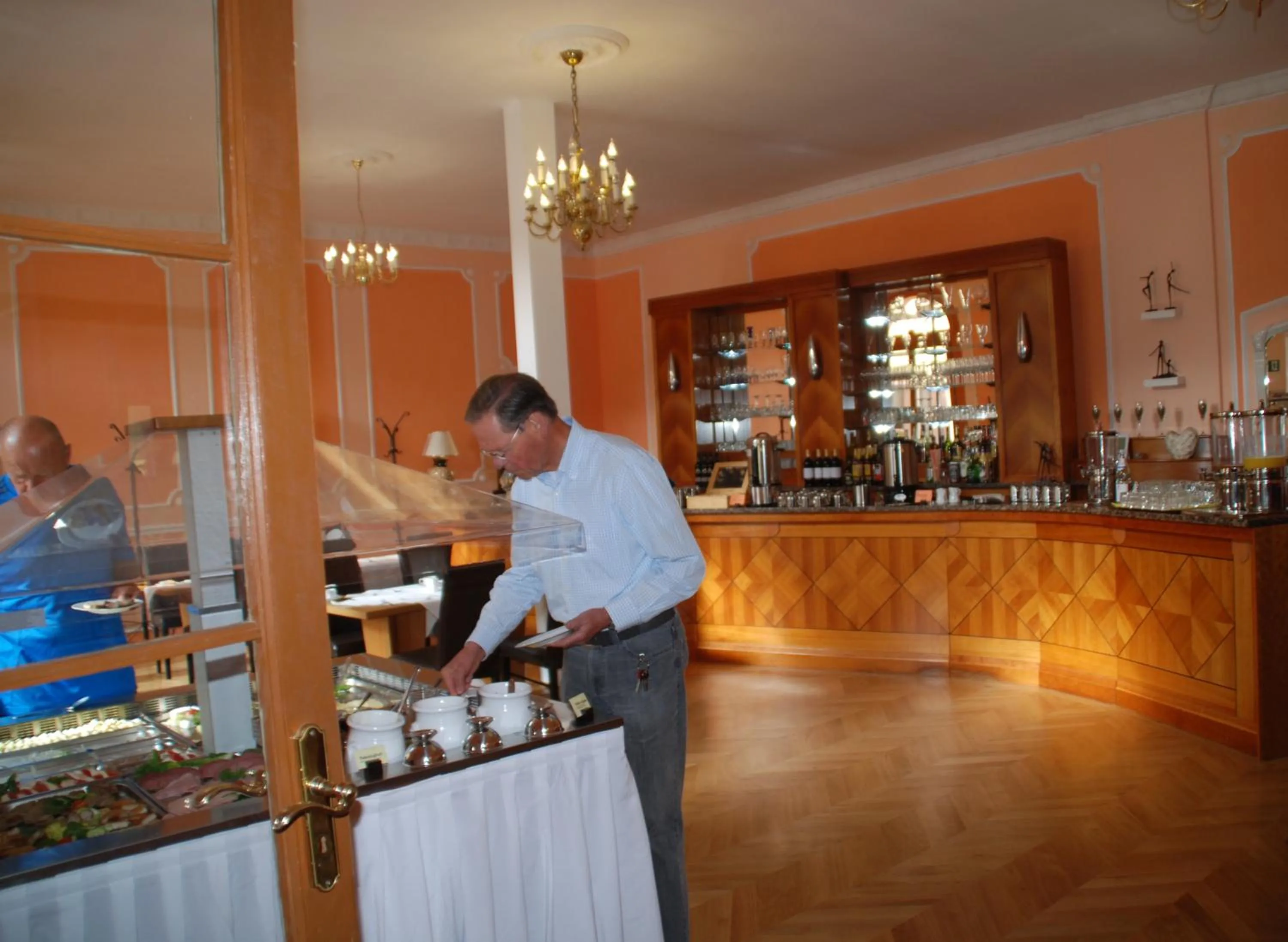 Buffet breakfast in Hotel Goldener Anker