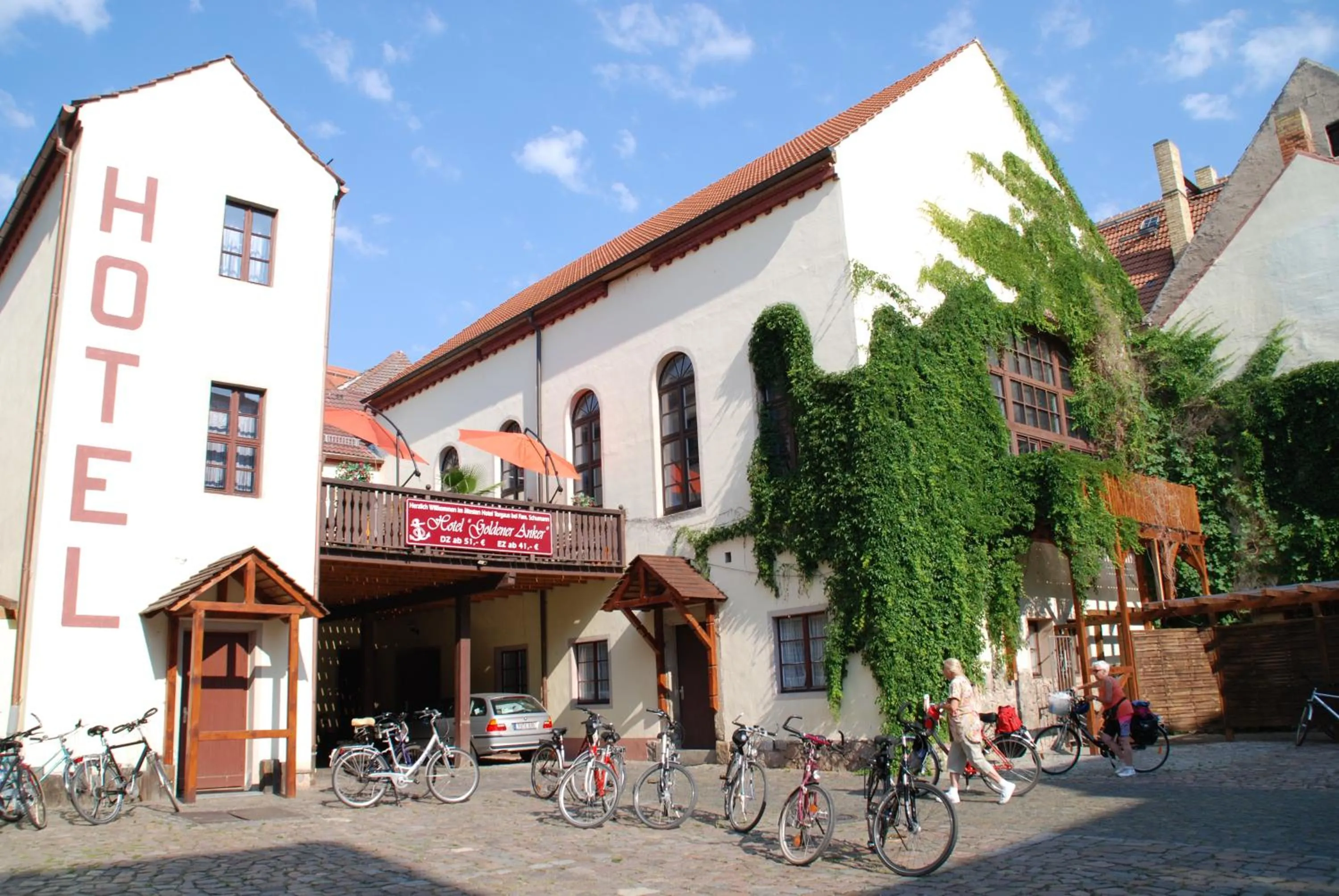 Property building in Hotel Goldener Anker