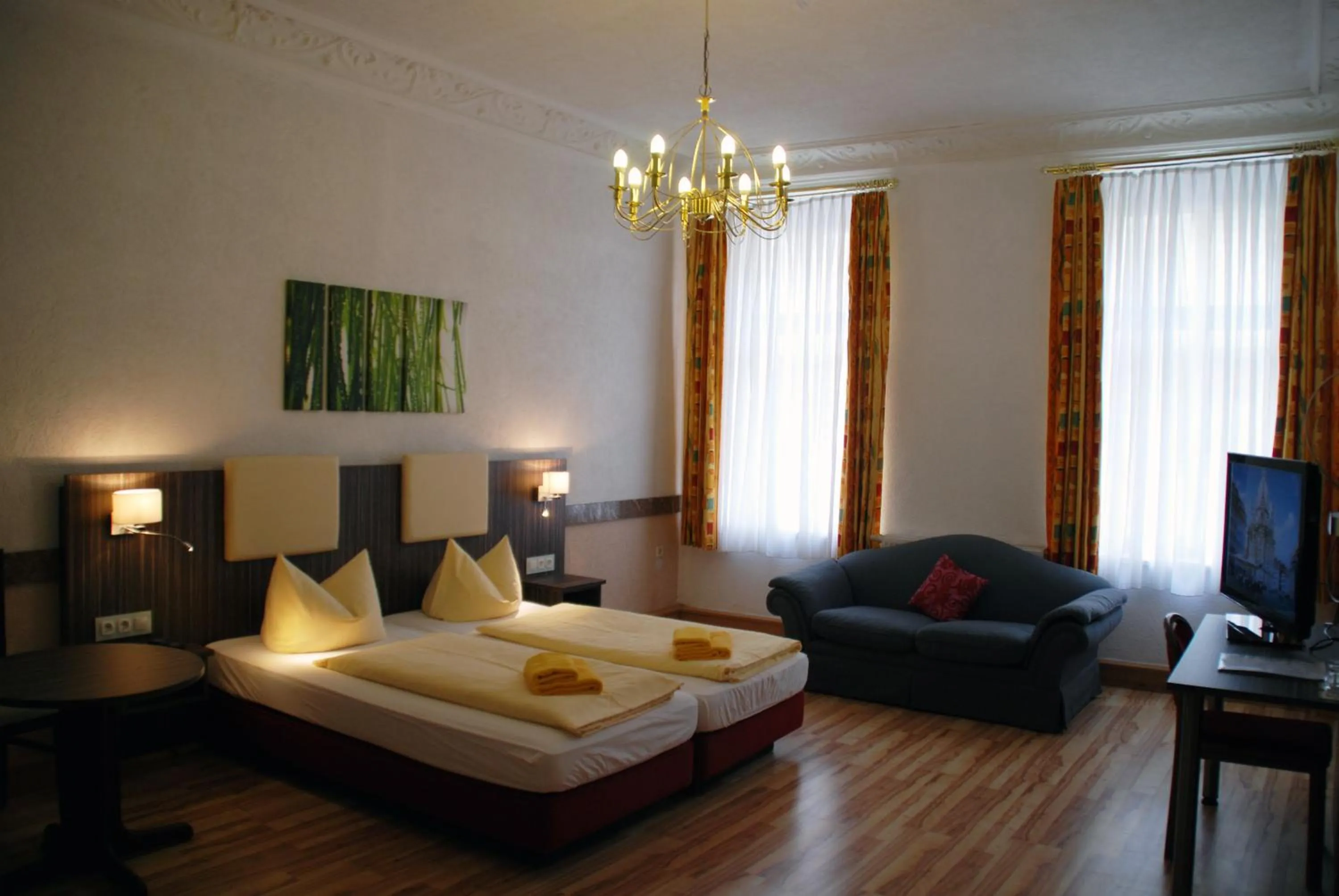 Photo of the whole room, Bed in Hotel Goldener Anker