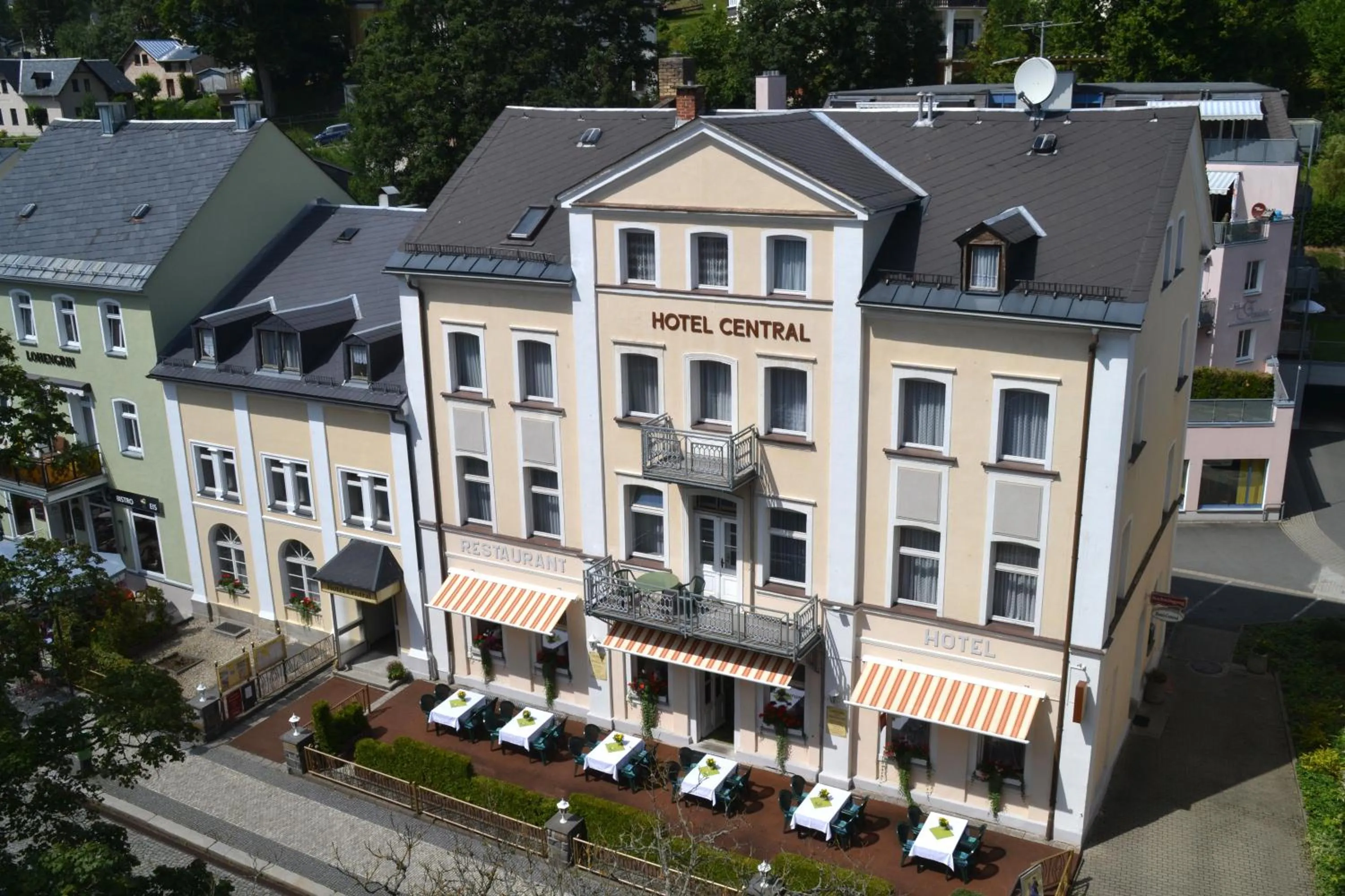 Property building in Hotel Central