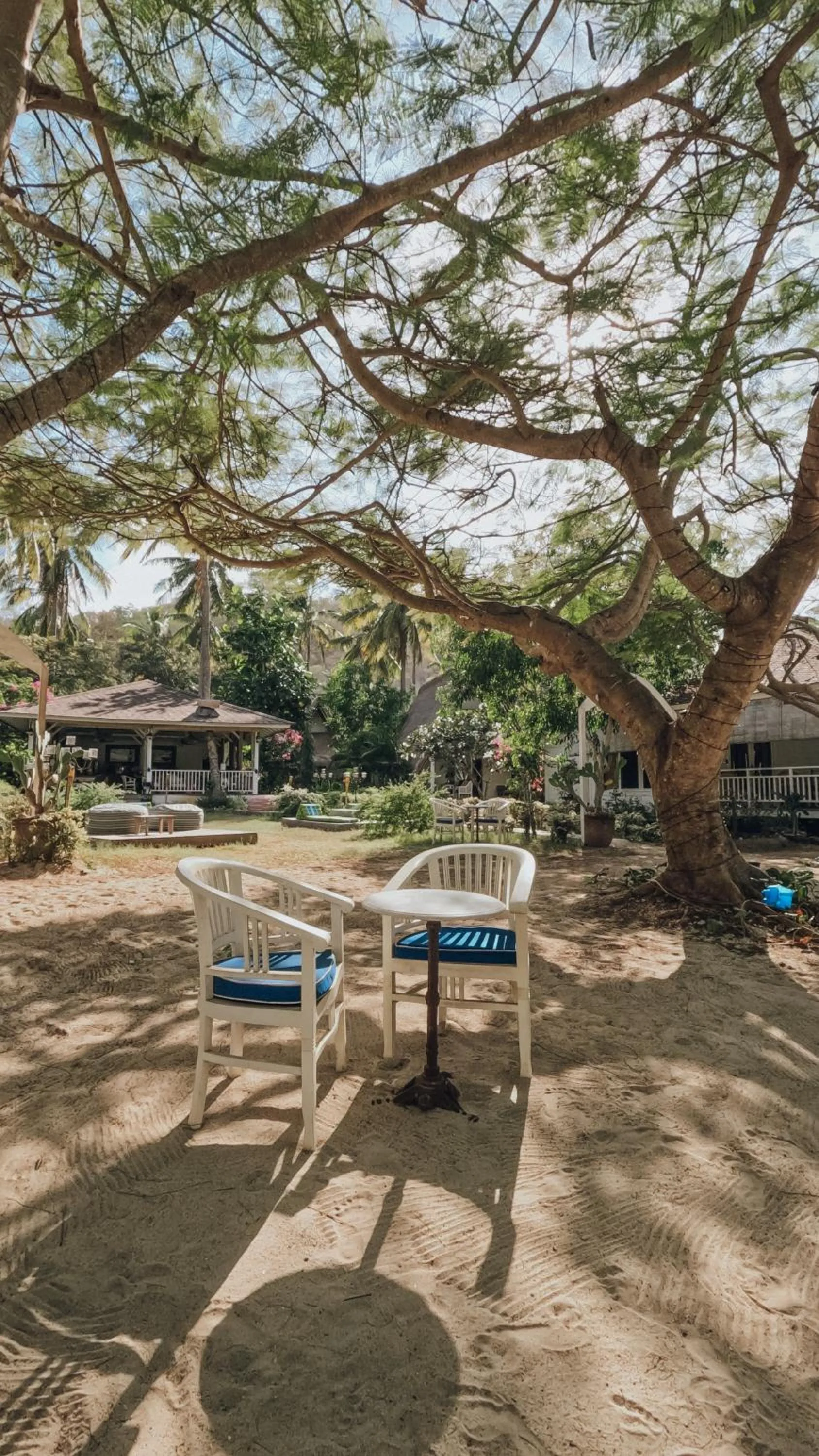 Restaurant/places to eat in Vayam Boutique Resort Gili Asahan