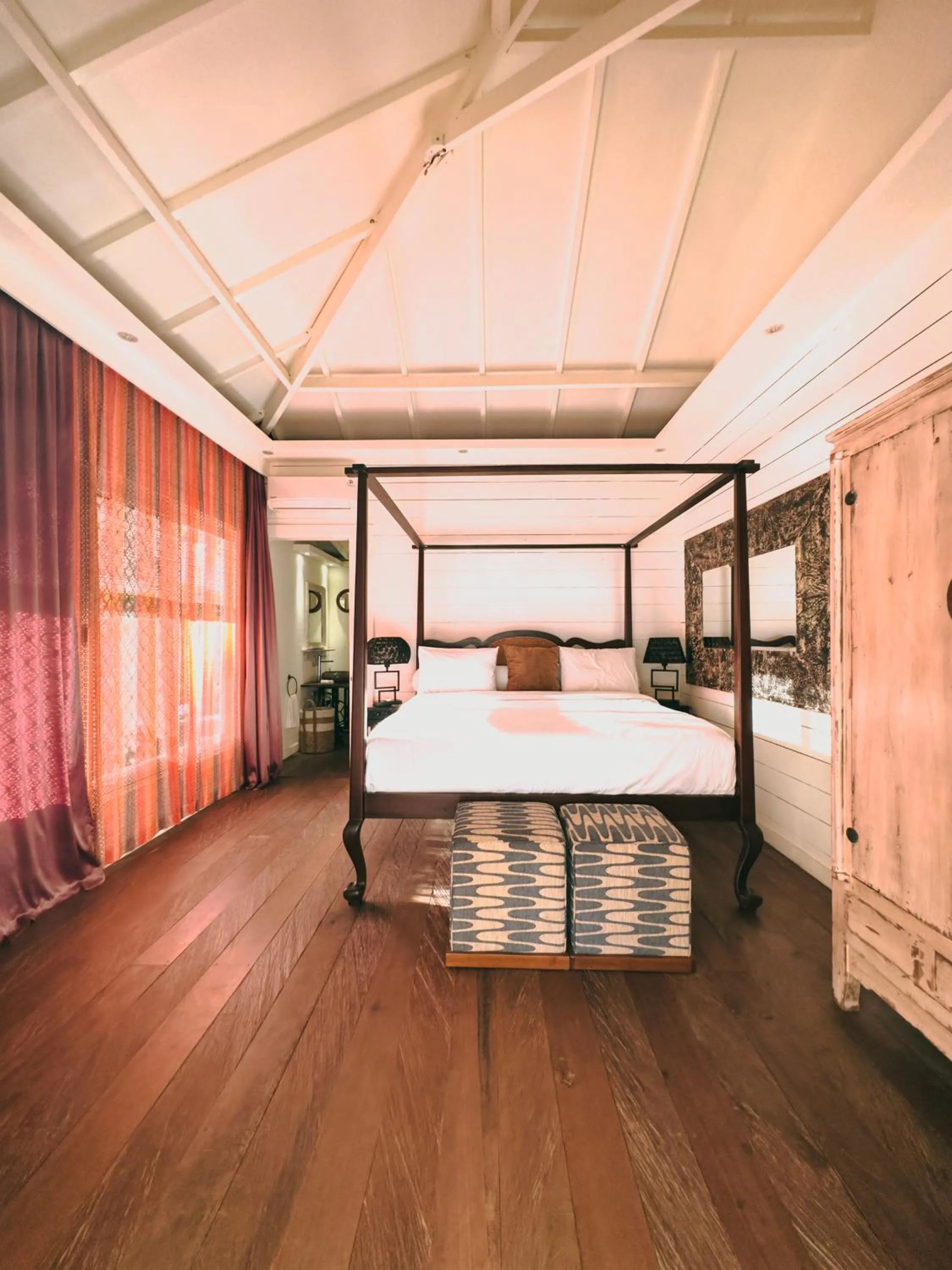 Bedroom, Bed in Vayam Boutique Resort Gili Asahan