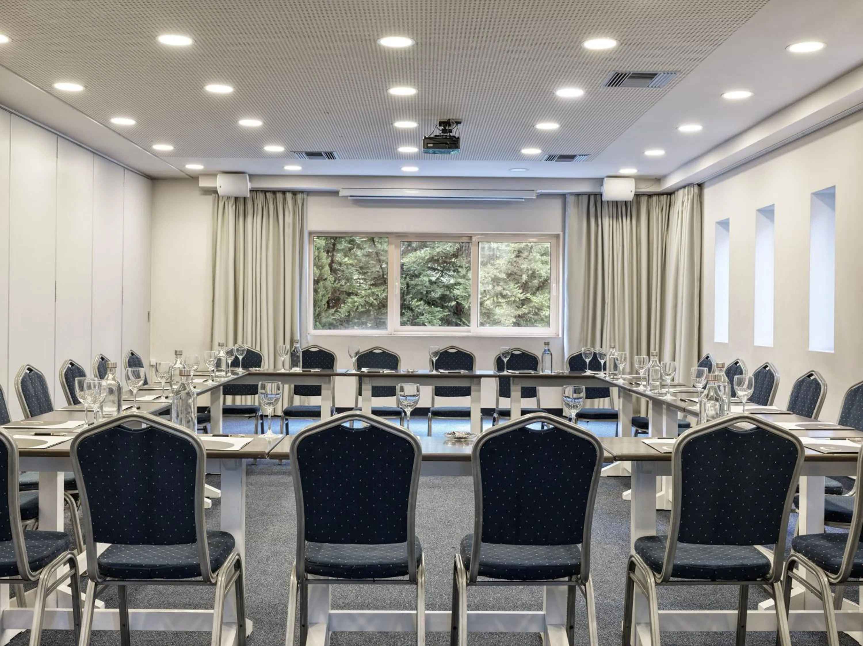 Meeting/conference room in Civitel Esprit