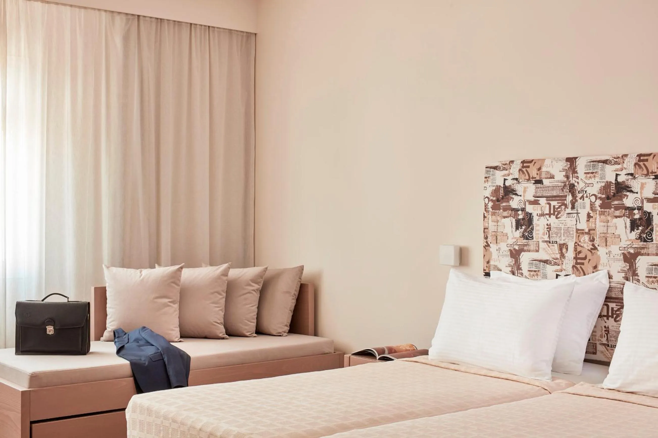 Seating area, Bed in Civitel Esprit