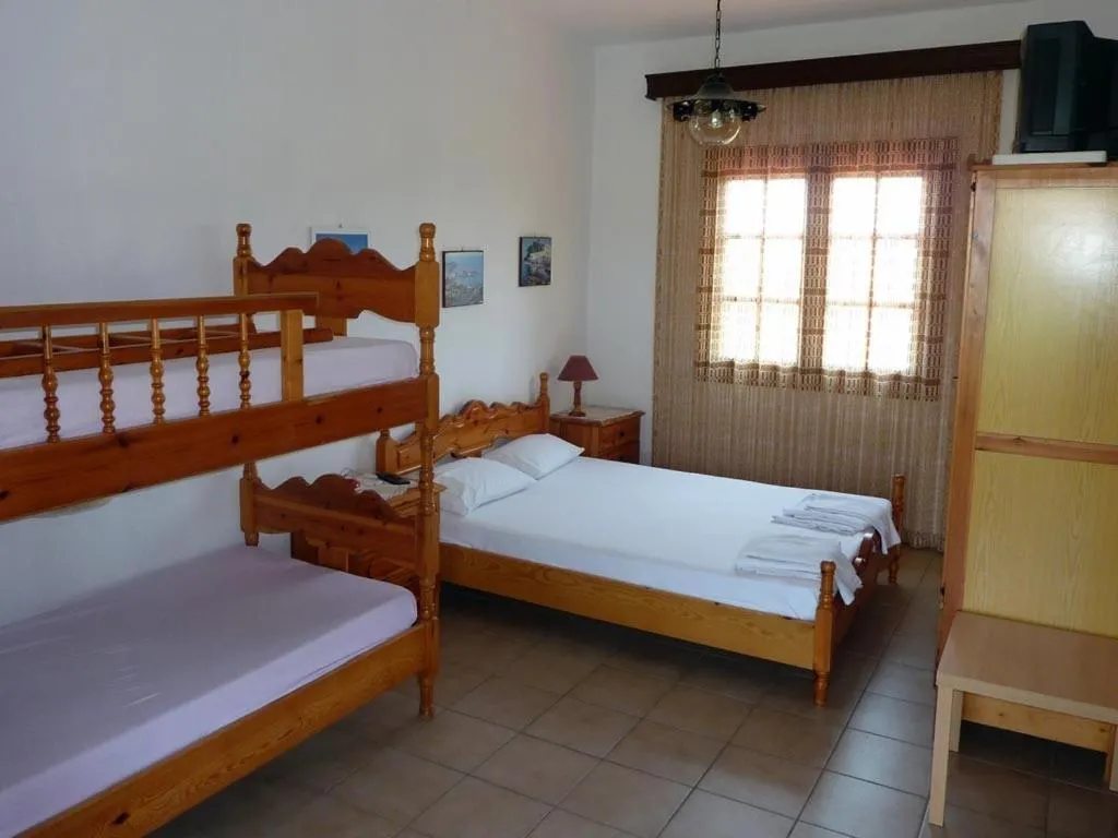 Bedroom, Bed in Villa Oasis