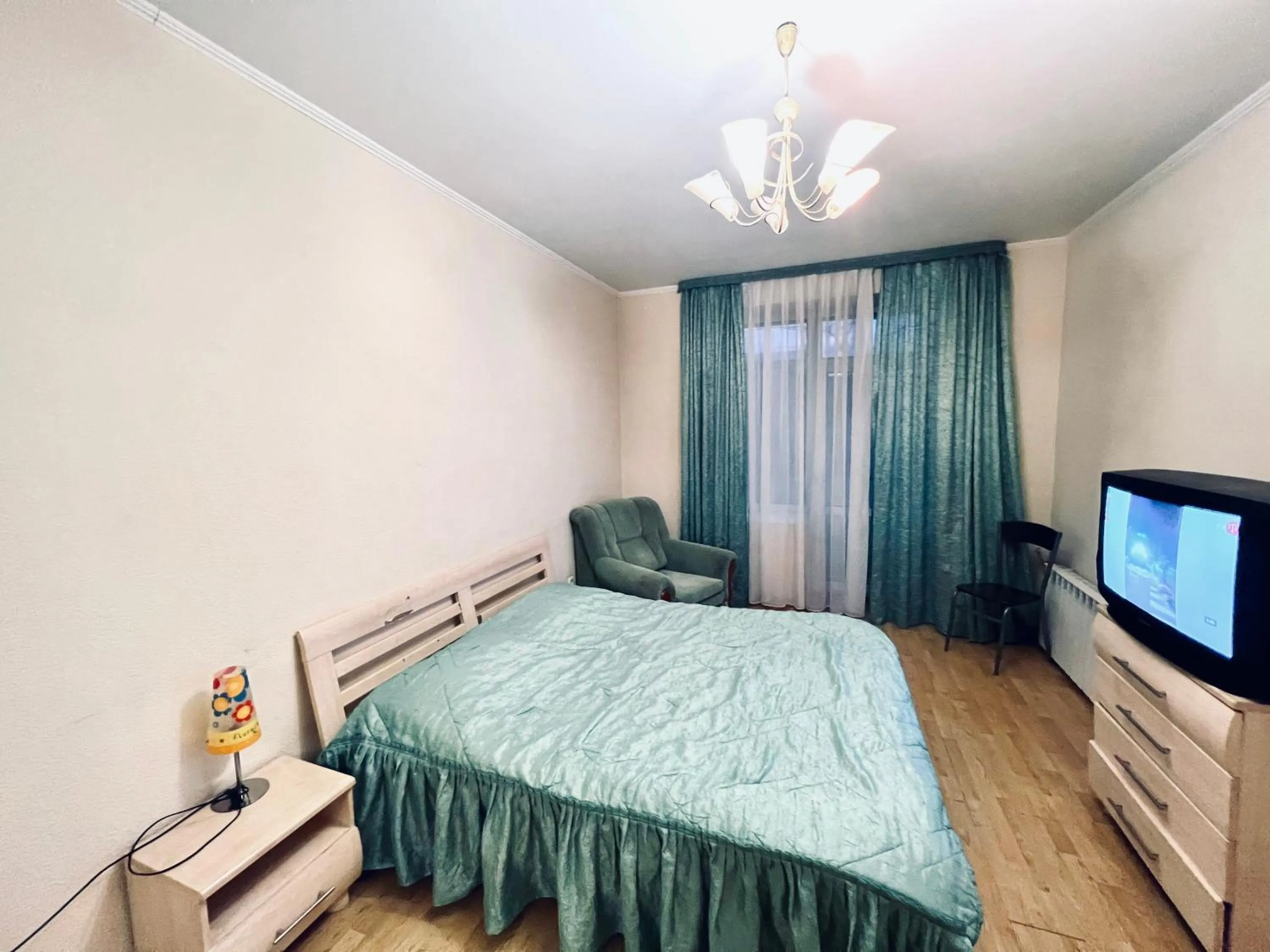 Apartment on Skorykovskyi Lane 4