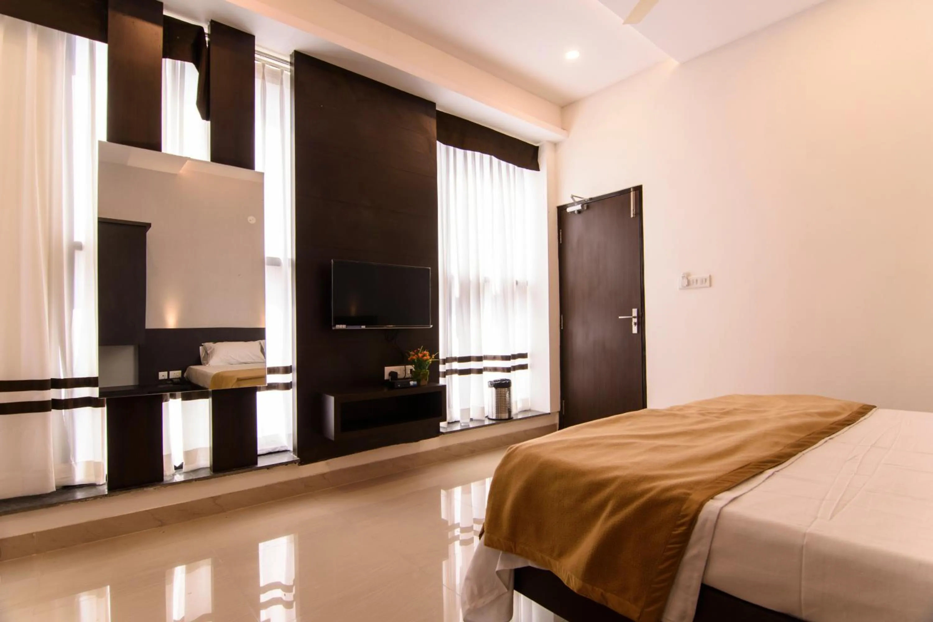 Bed in Ajantha Komforts, Bengaluru