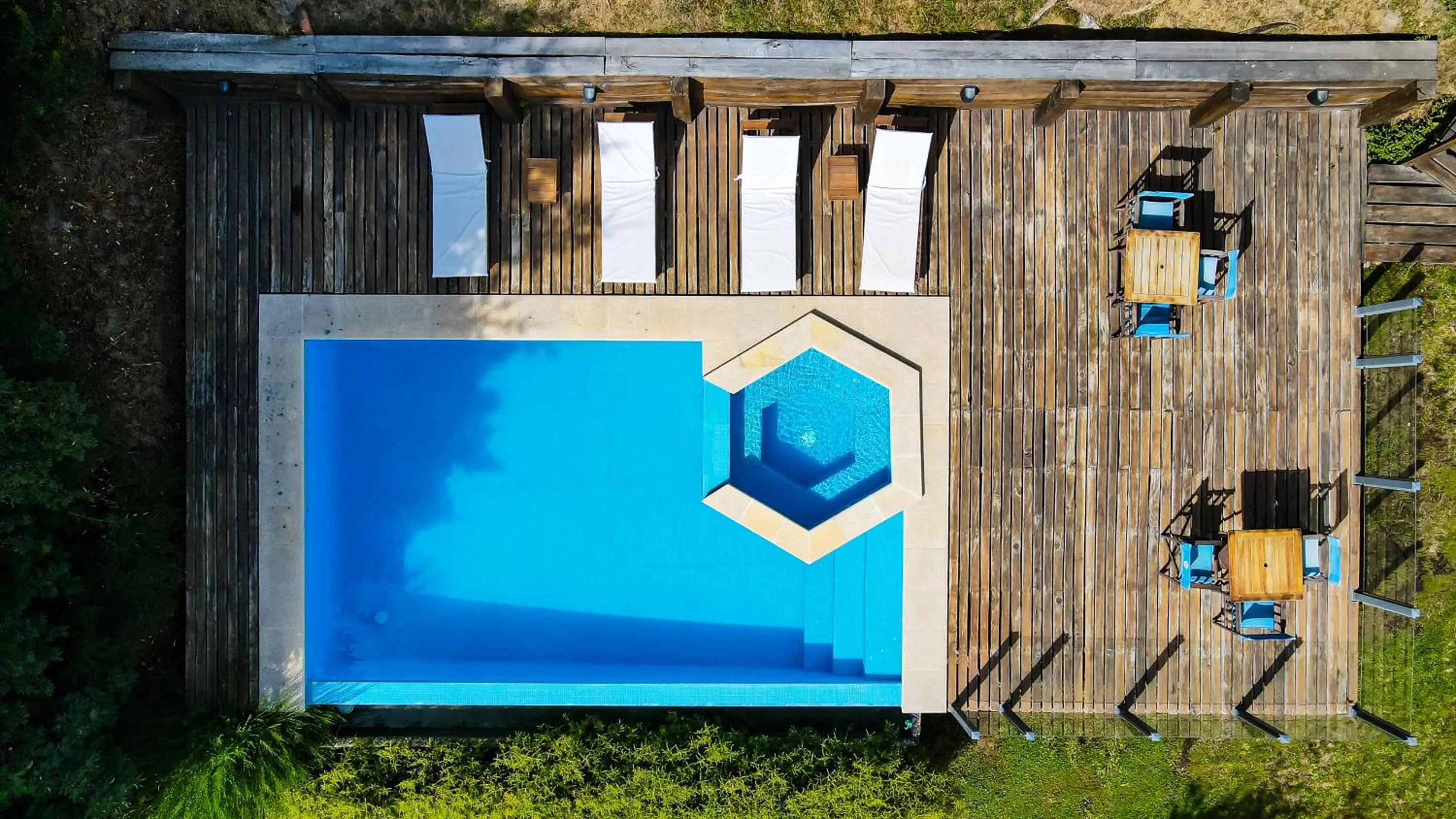 Swimming pool in Hostería Verde Morada