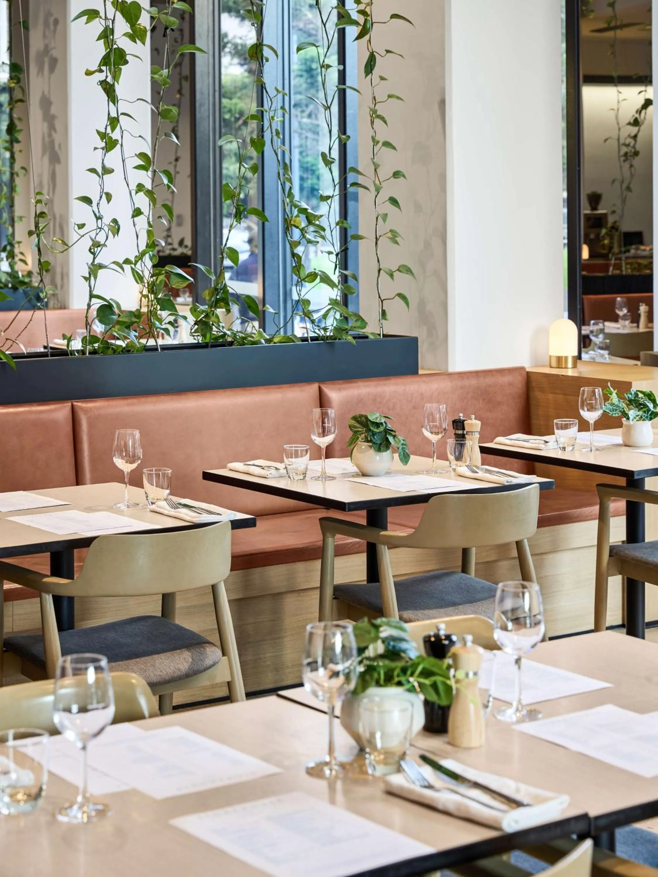 Restaurant/places to eat in Four Points by Sheraton Melbourne Docklands