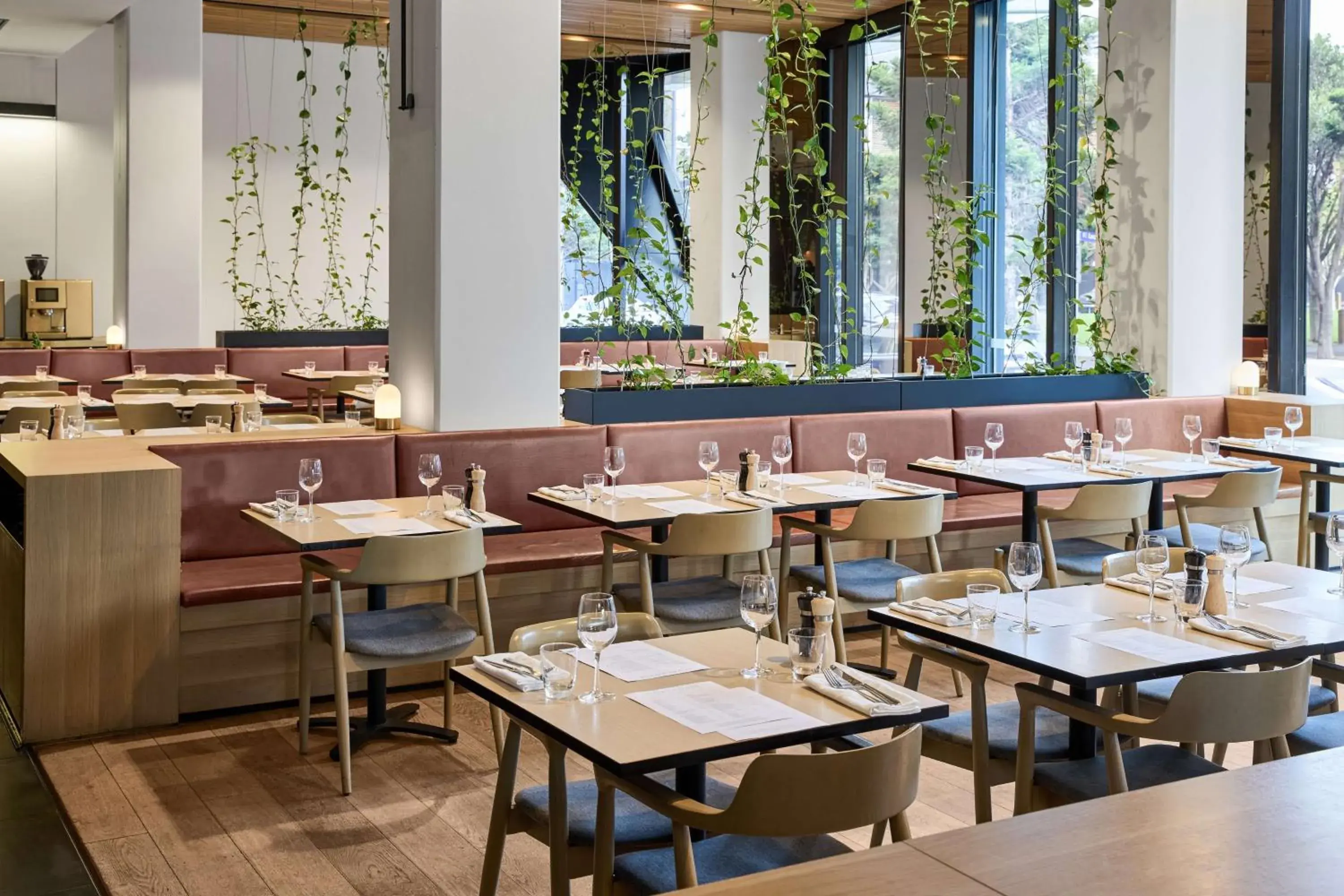 Restaurant/places to eat in Four Points by Sheraton Melbourne Docklands Restaurant/places to eat in Four Points by Sheraton Melbourne Docklands