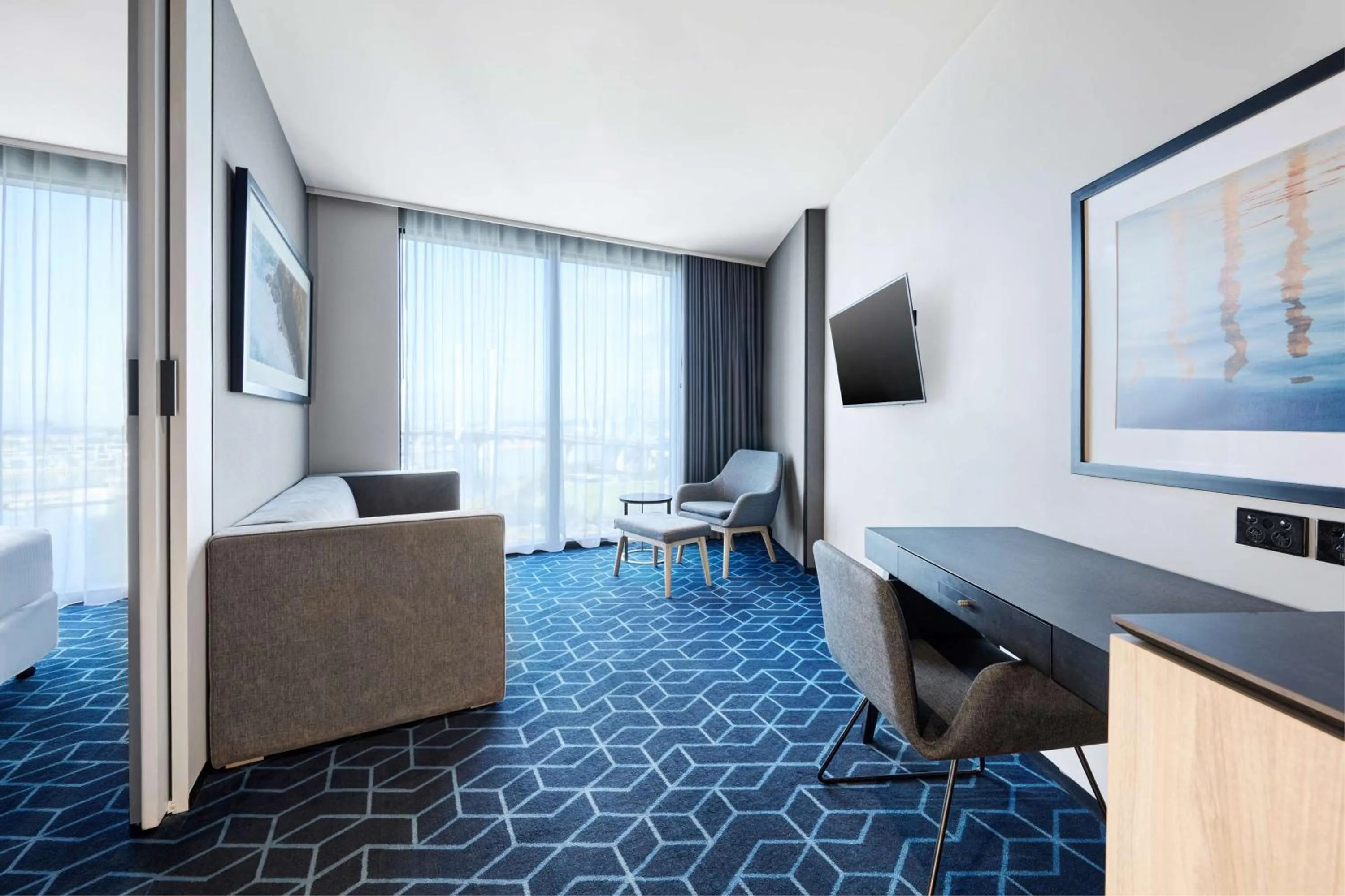 Bedroom, Bed in Four Points by Sheraton Melbourne Docklands