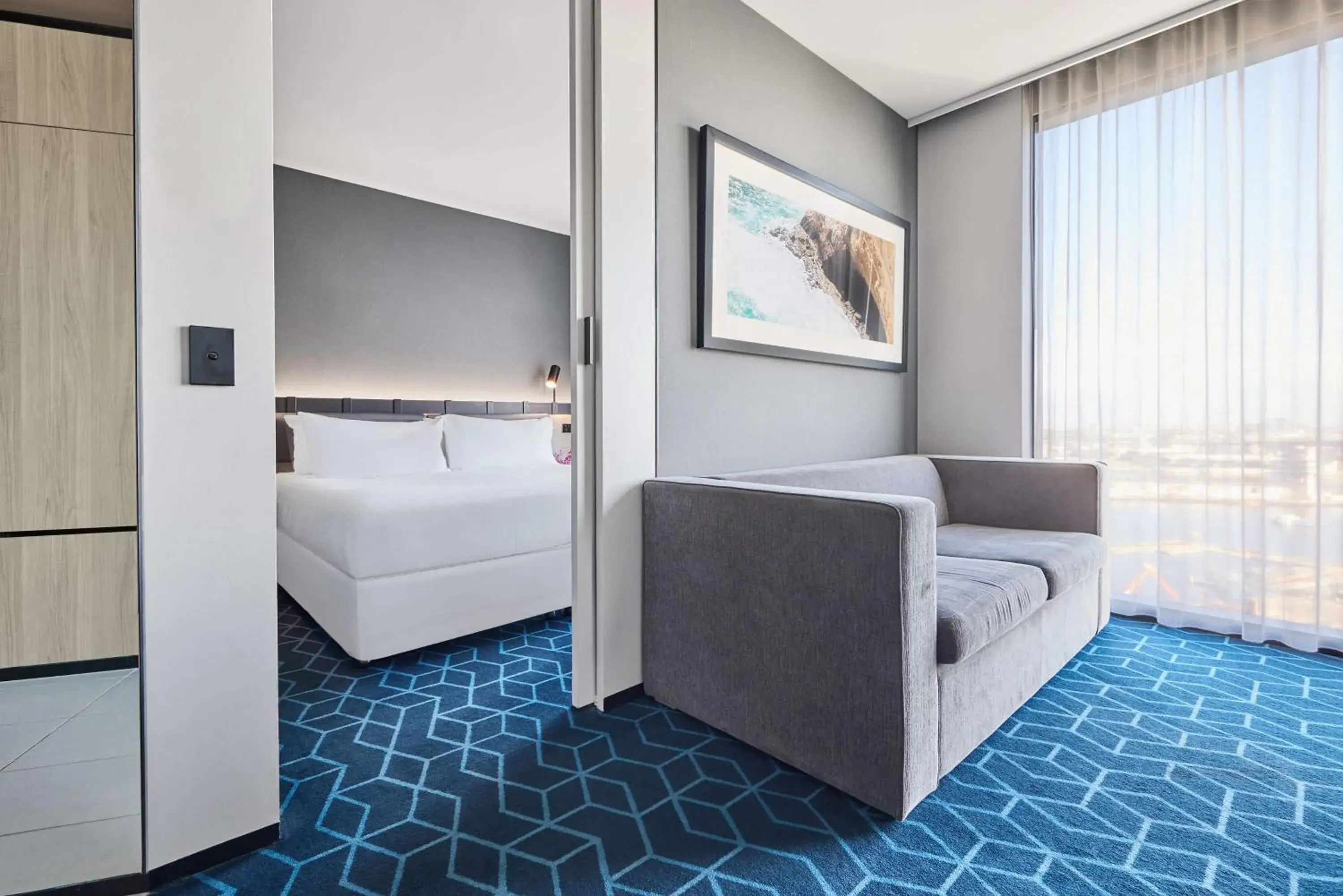 Photo of the whole room, Bed in Four Points by Sheraton Melbourne Docklands Photo of the whole room, Bed in Four Points by Sheraton Melbourne Docklands