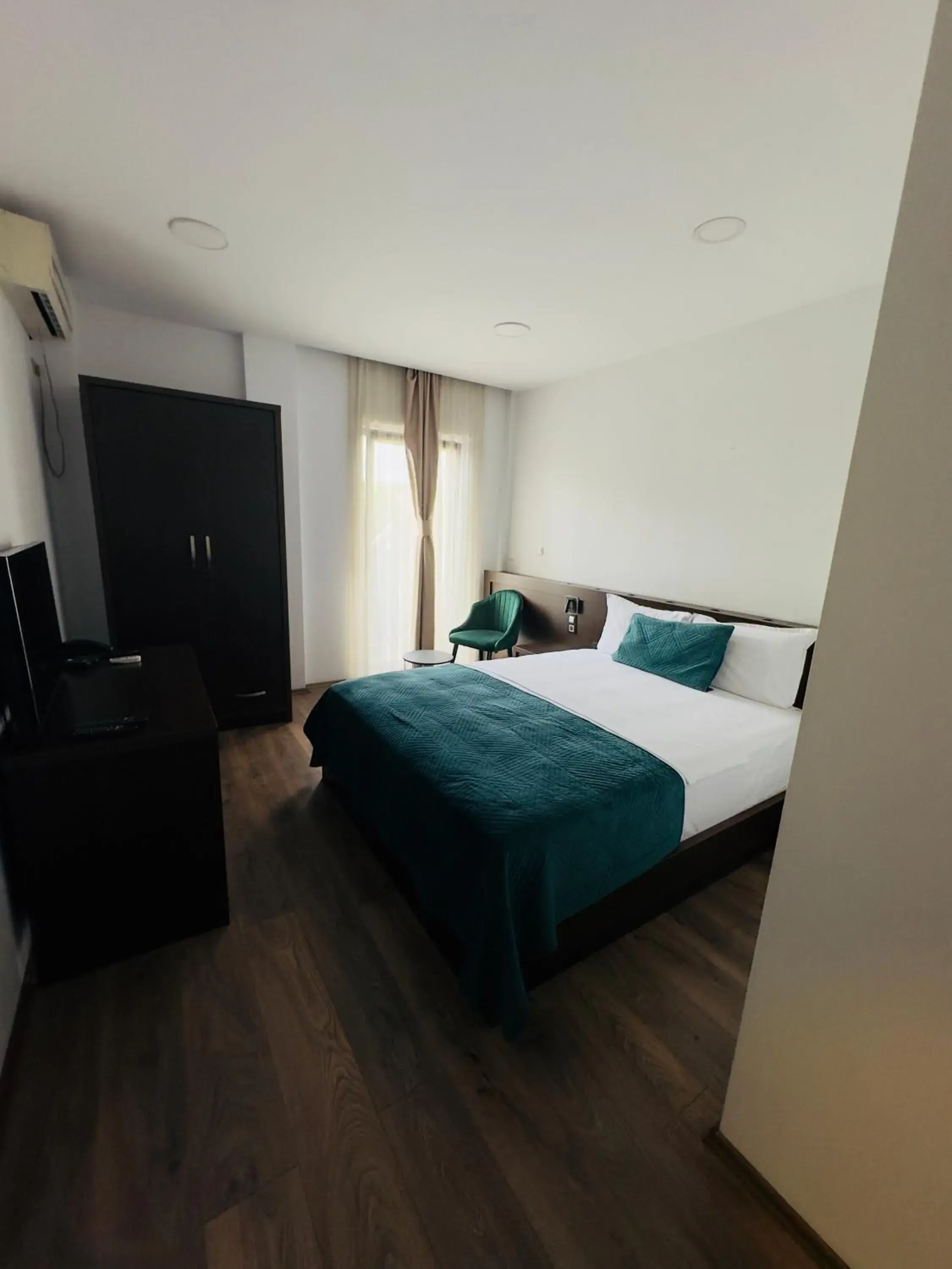 Deluxe Double Room with Balcony - single occupancy in Hotel Real Deluxe Double Room with Balcony - single occupancy in Hotel Real