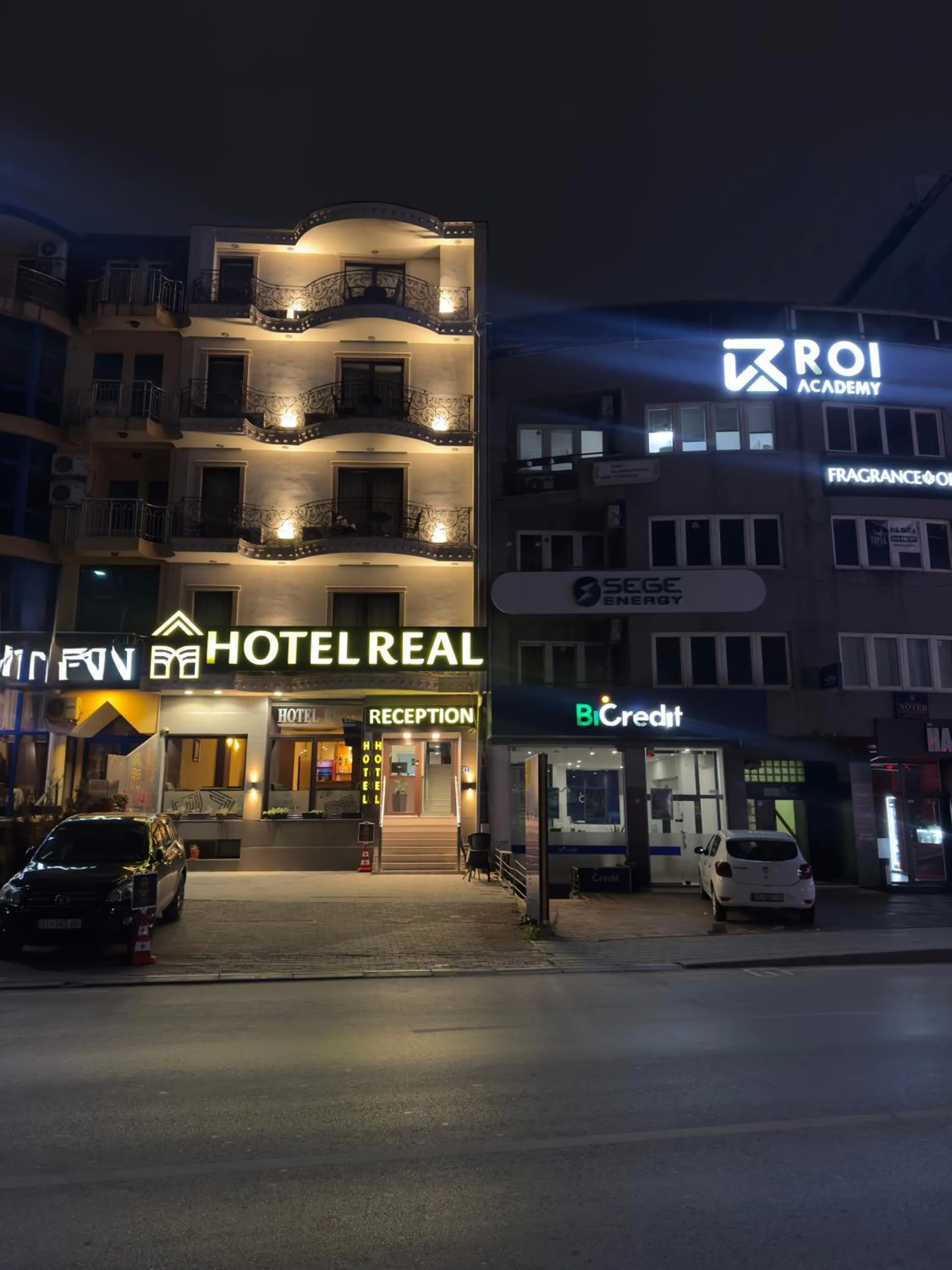 Property building in Hotel Real