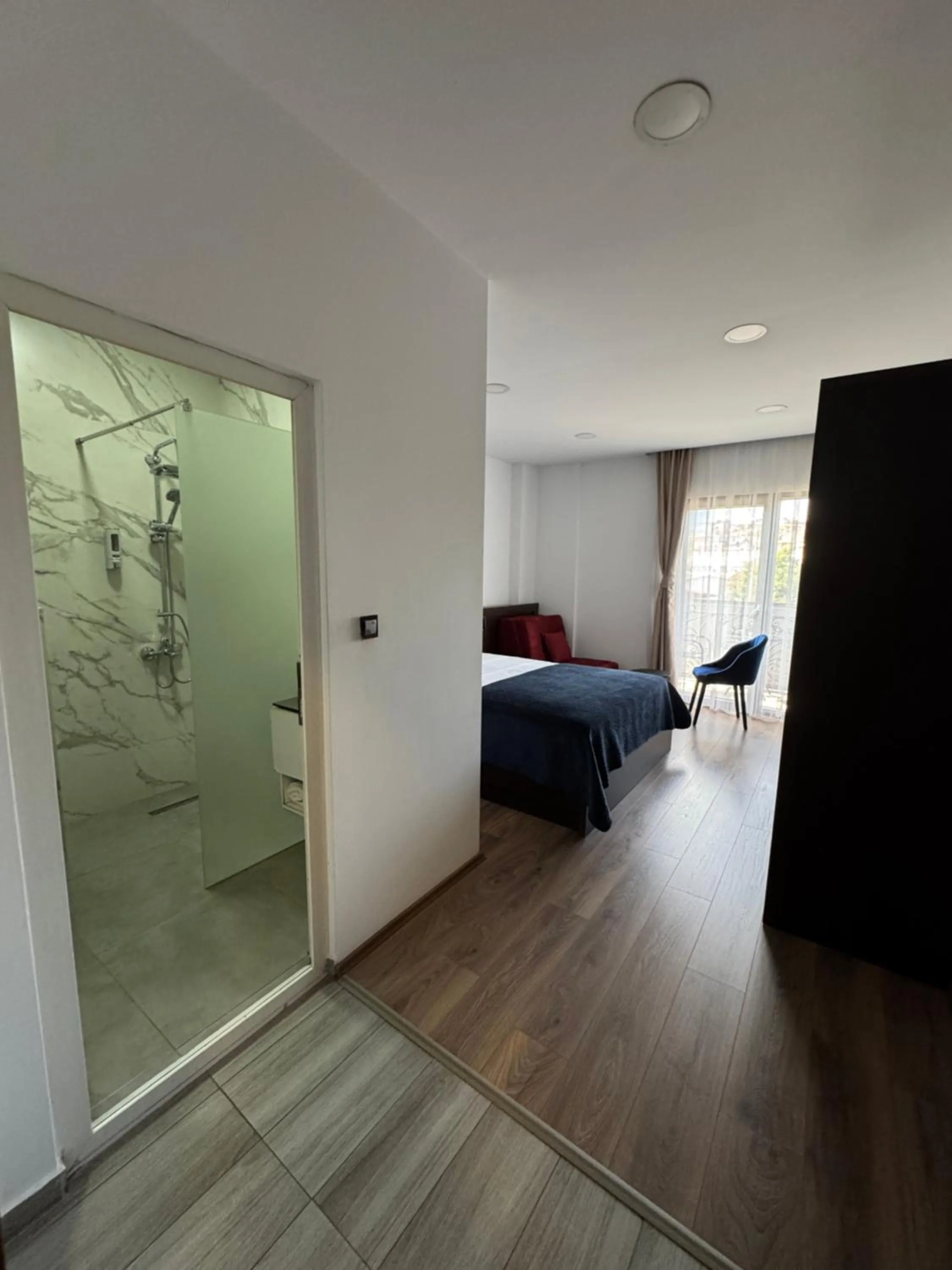 Photo of the whole room, Bed in Hotel Real