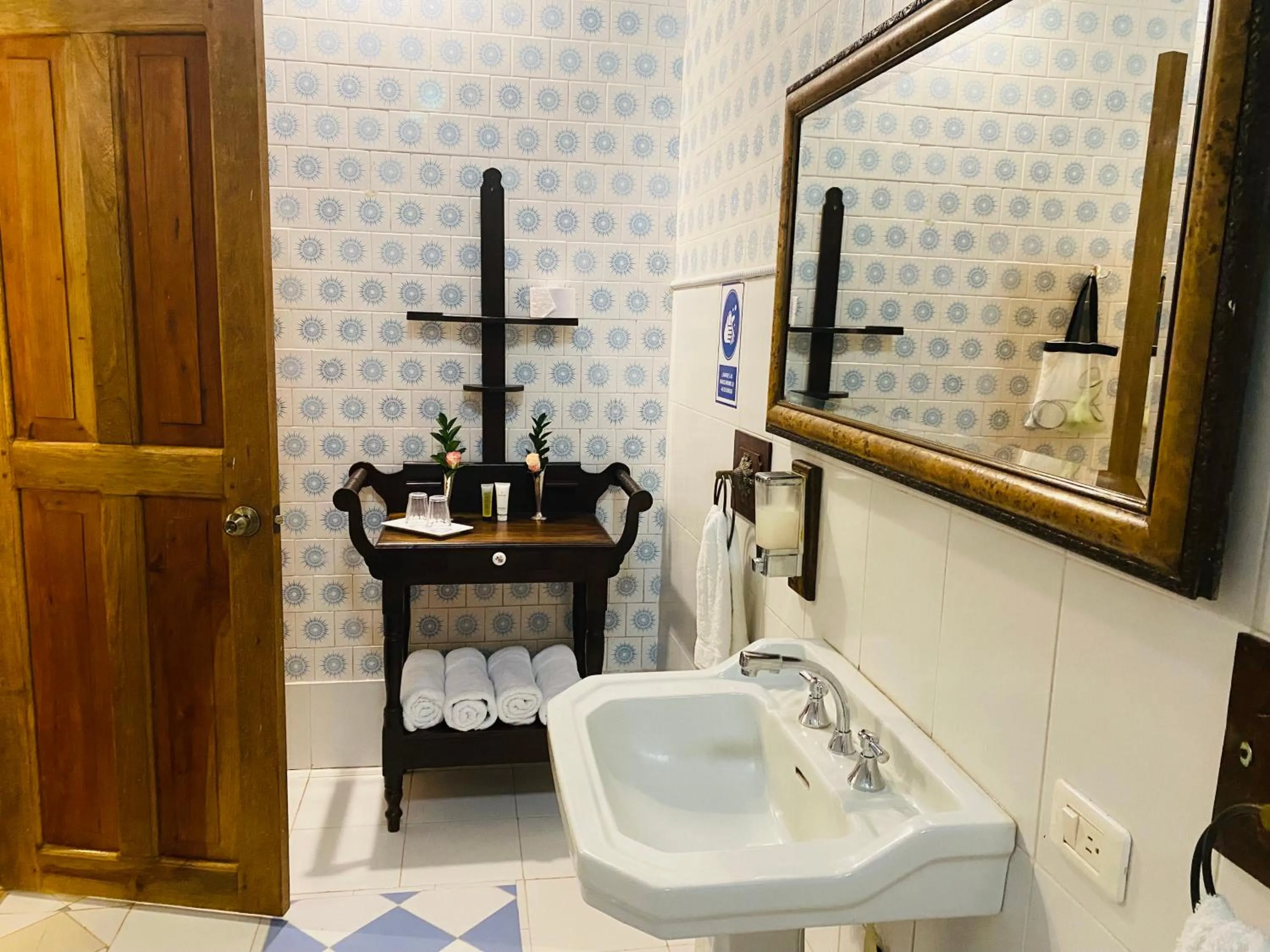 Bathroom in CASA SINNING-año1637