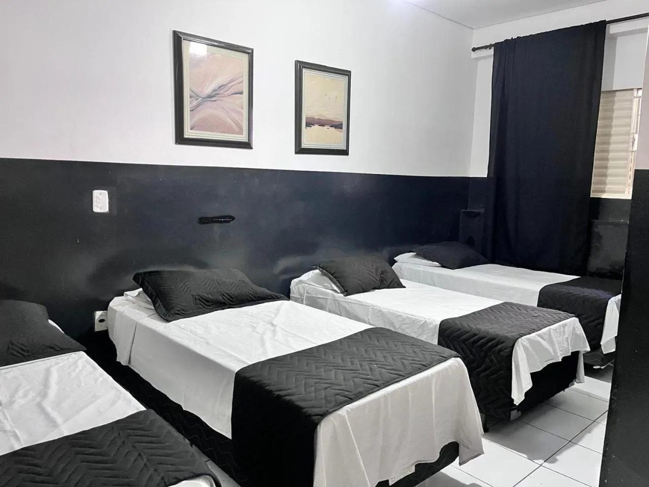 Photo of the whole room, Bed in Hotel Loren