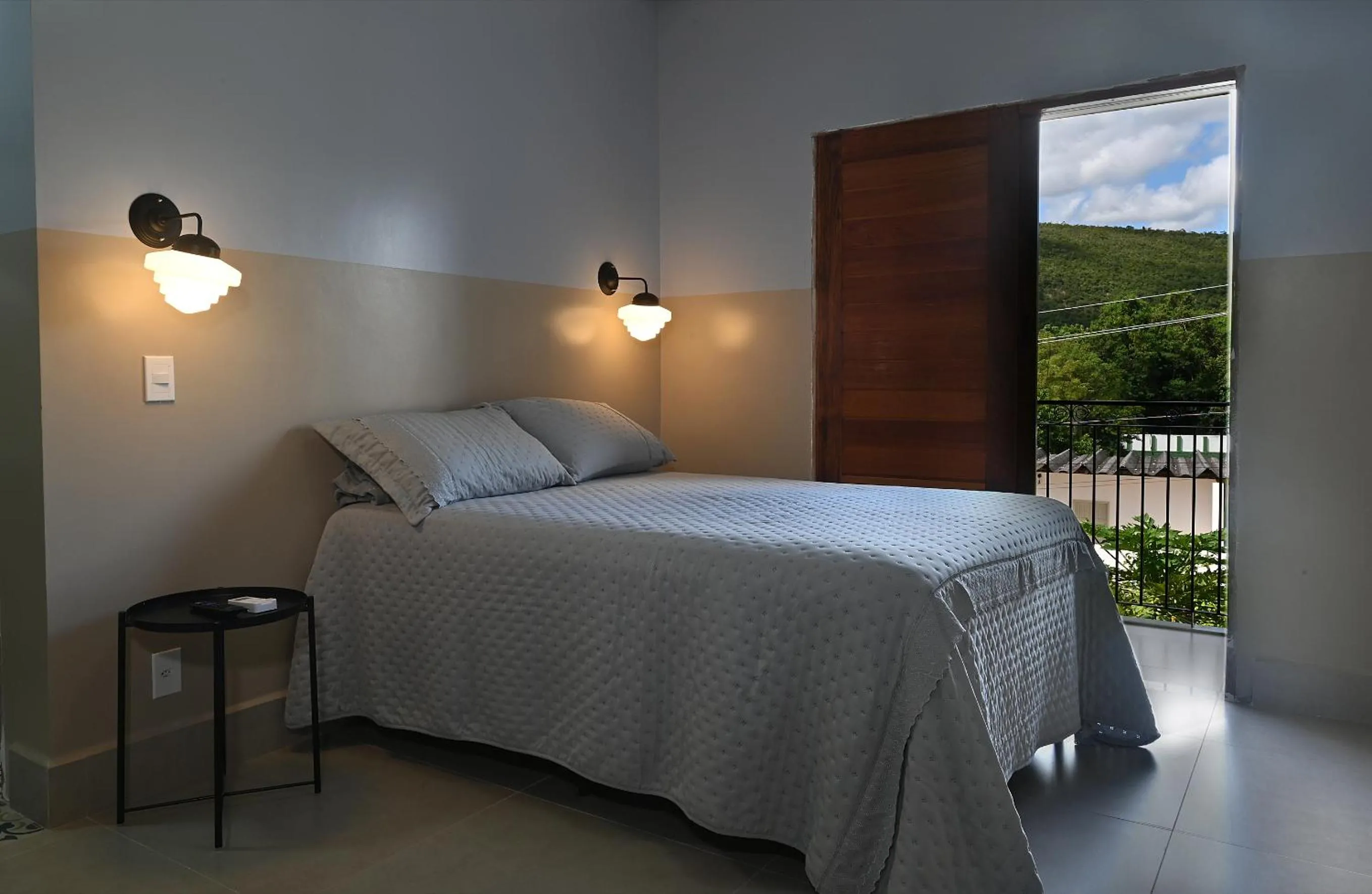 View (from property/room), Bed in Hotel e Pousada O Casarão
