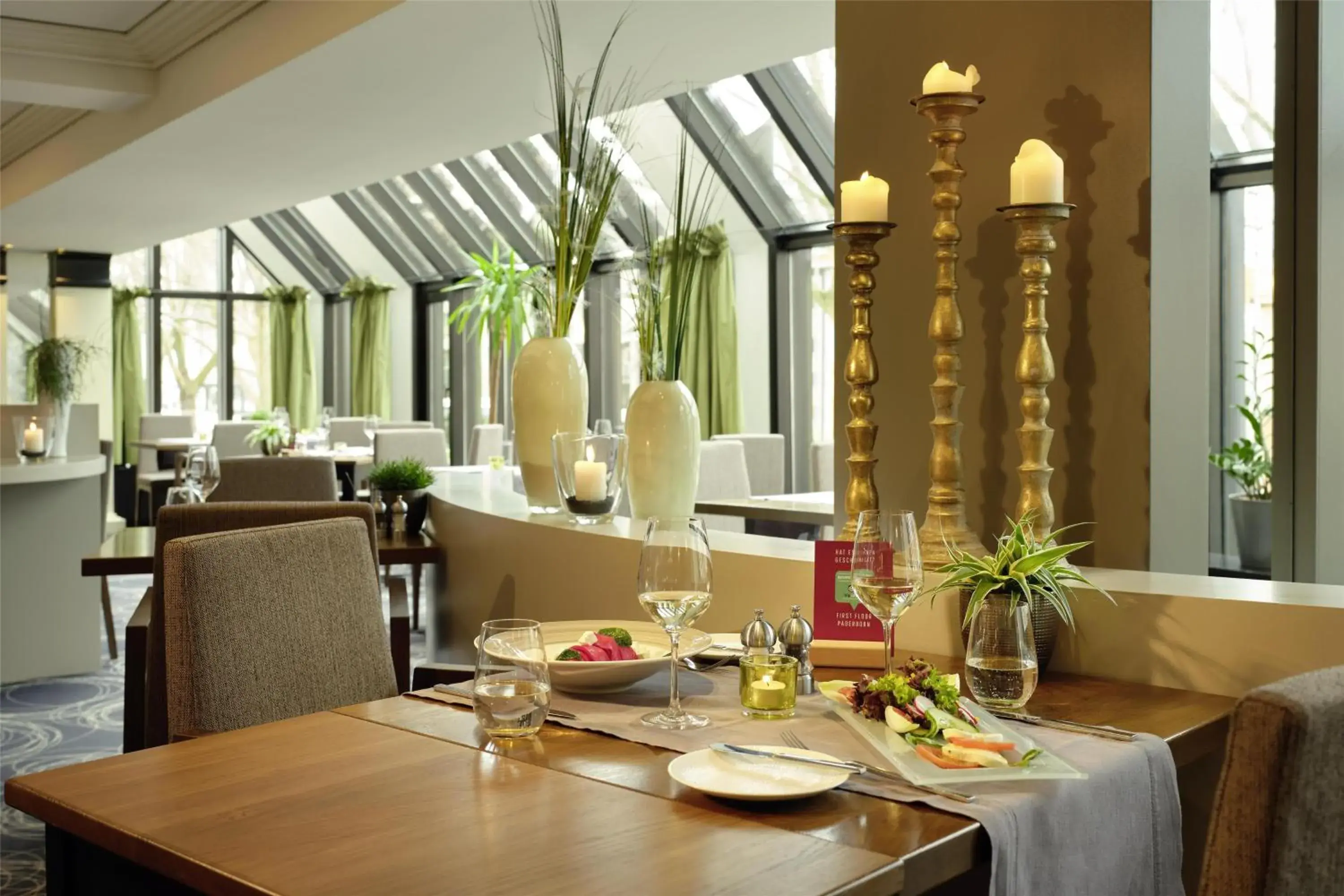 Restaurant/places to eat in Best Western Plus Arosa Hotel Restaurant/places to eat in Best Western Plus Arosa Hotel
