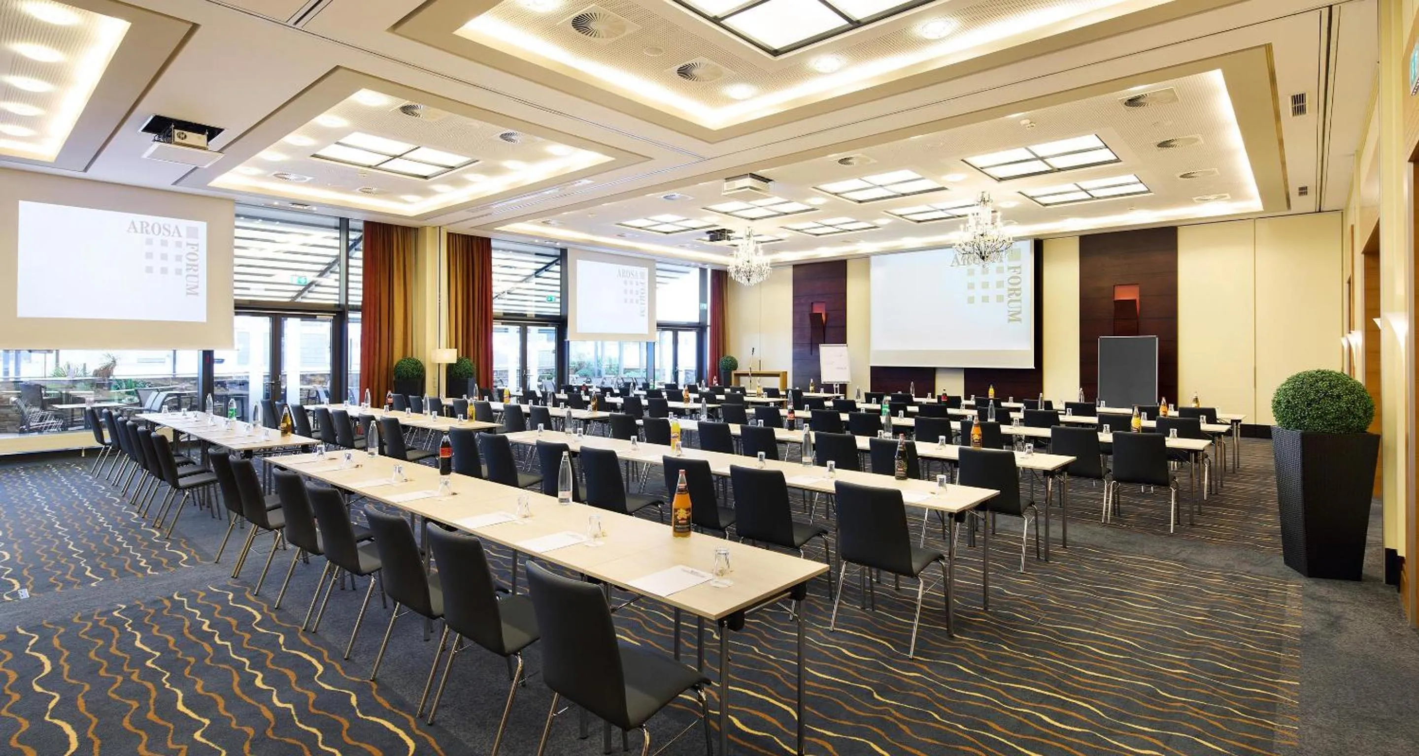 Meeting/conference room in Best Western Plus Arosa Hotel