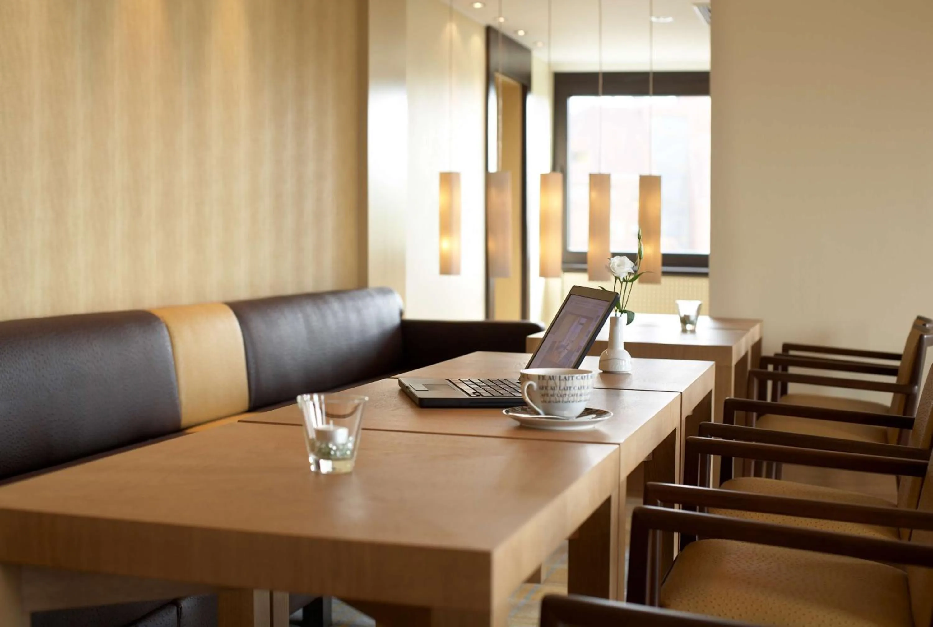 Meeting/conference room in Best Western Plus Arosa Hotel