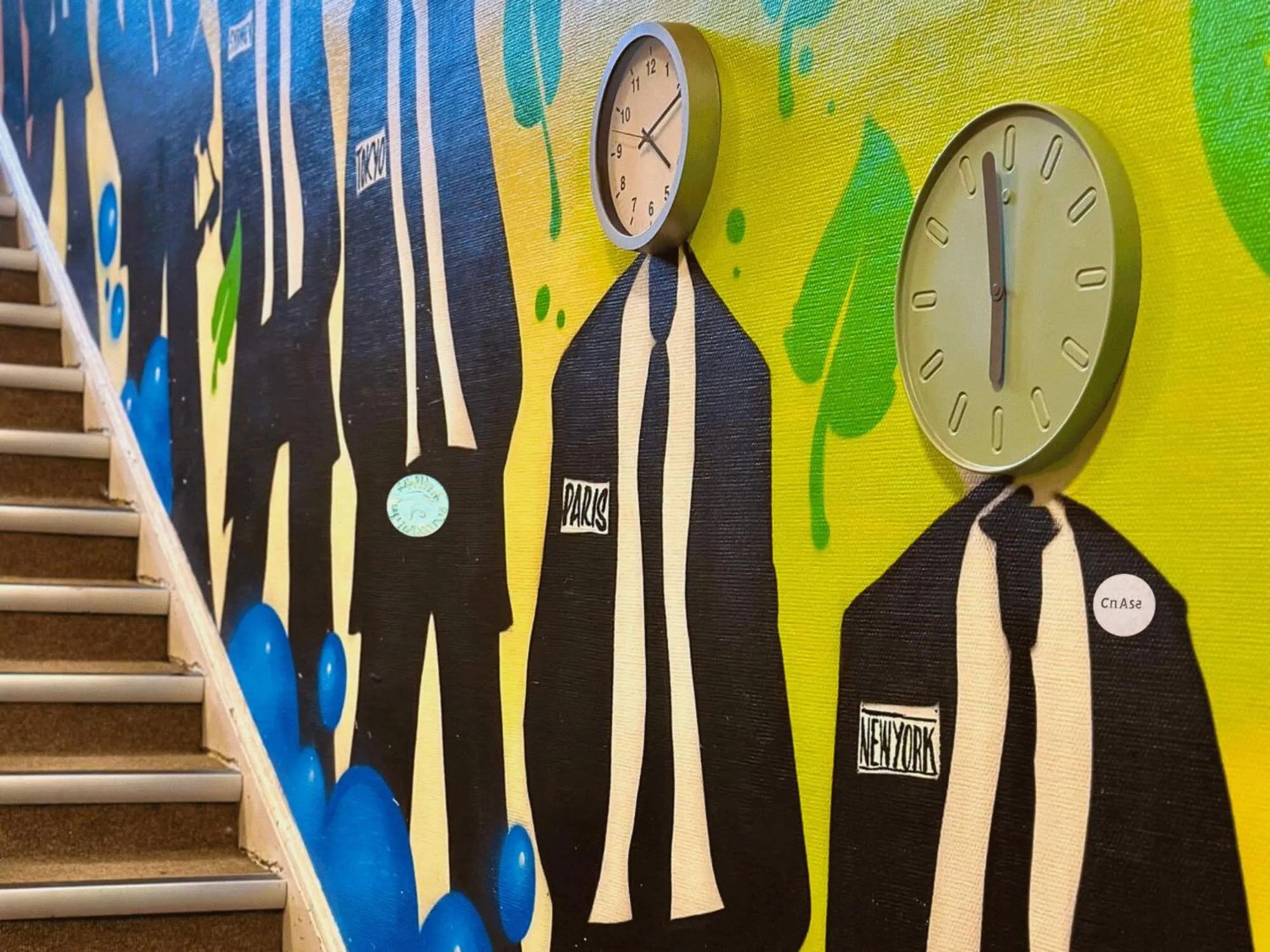 Decorative detail in Gardiner House Hostel