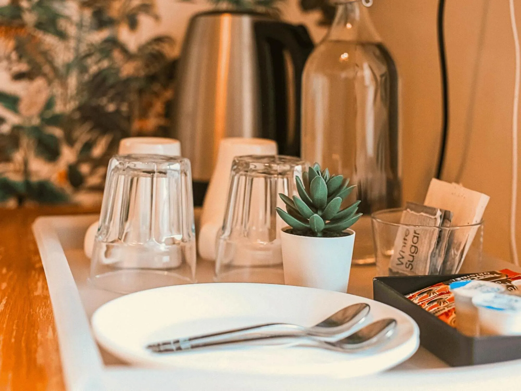 Coffee/tea facilities in Gardiner House Hostel