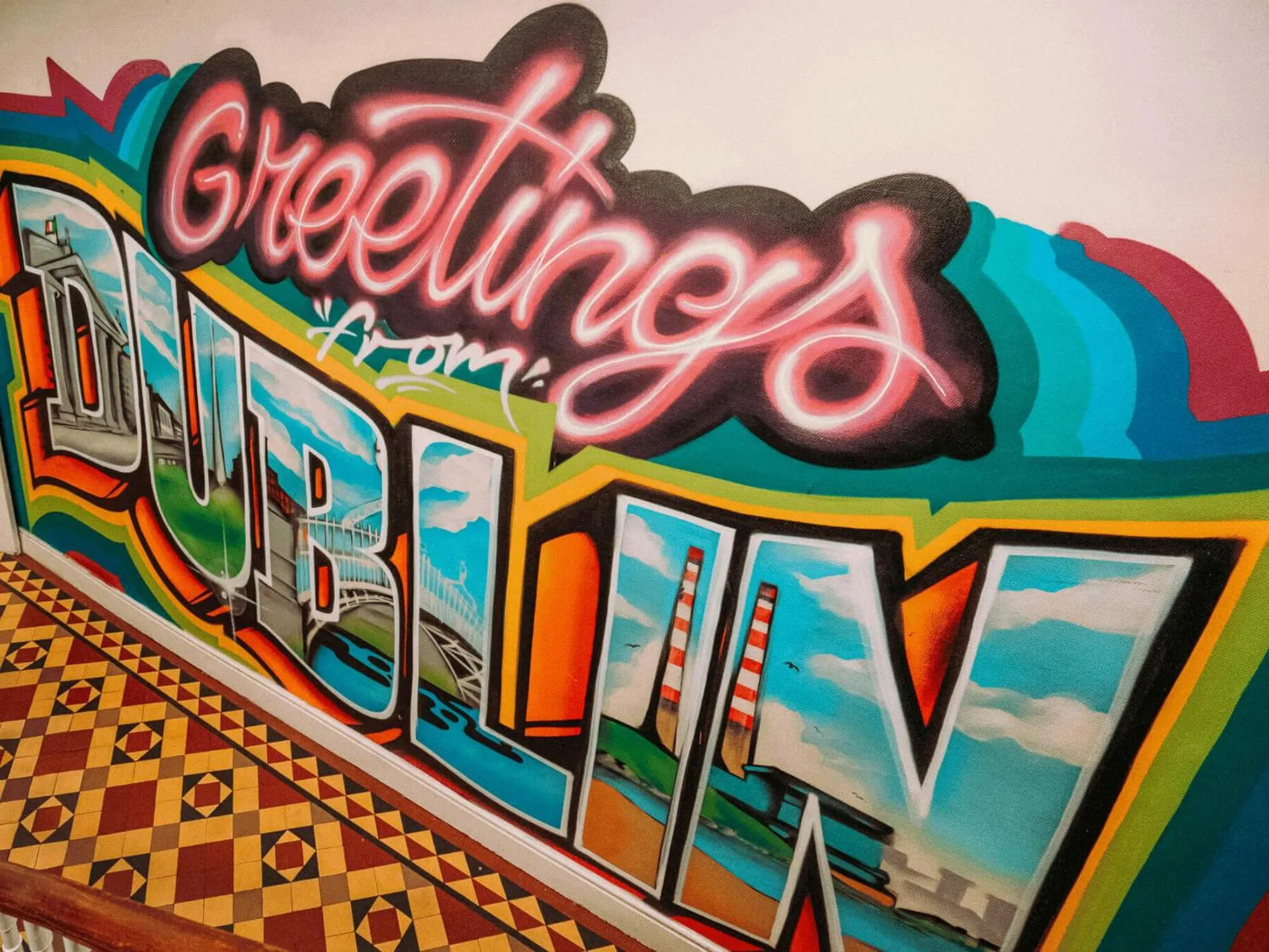 Decorative detail in Gardiner House Hostel