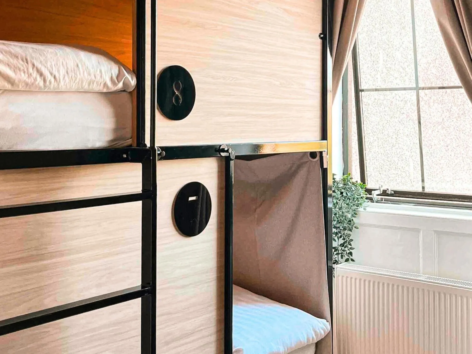 Bed in Gardiner House Hostel