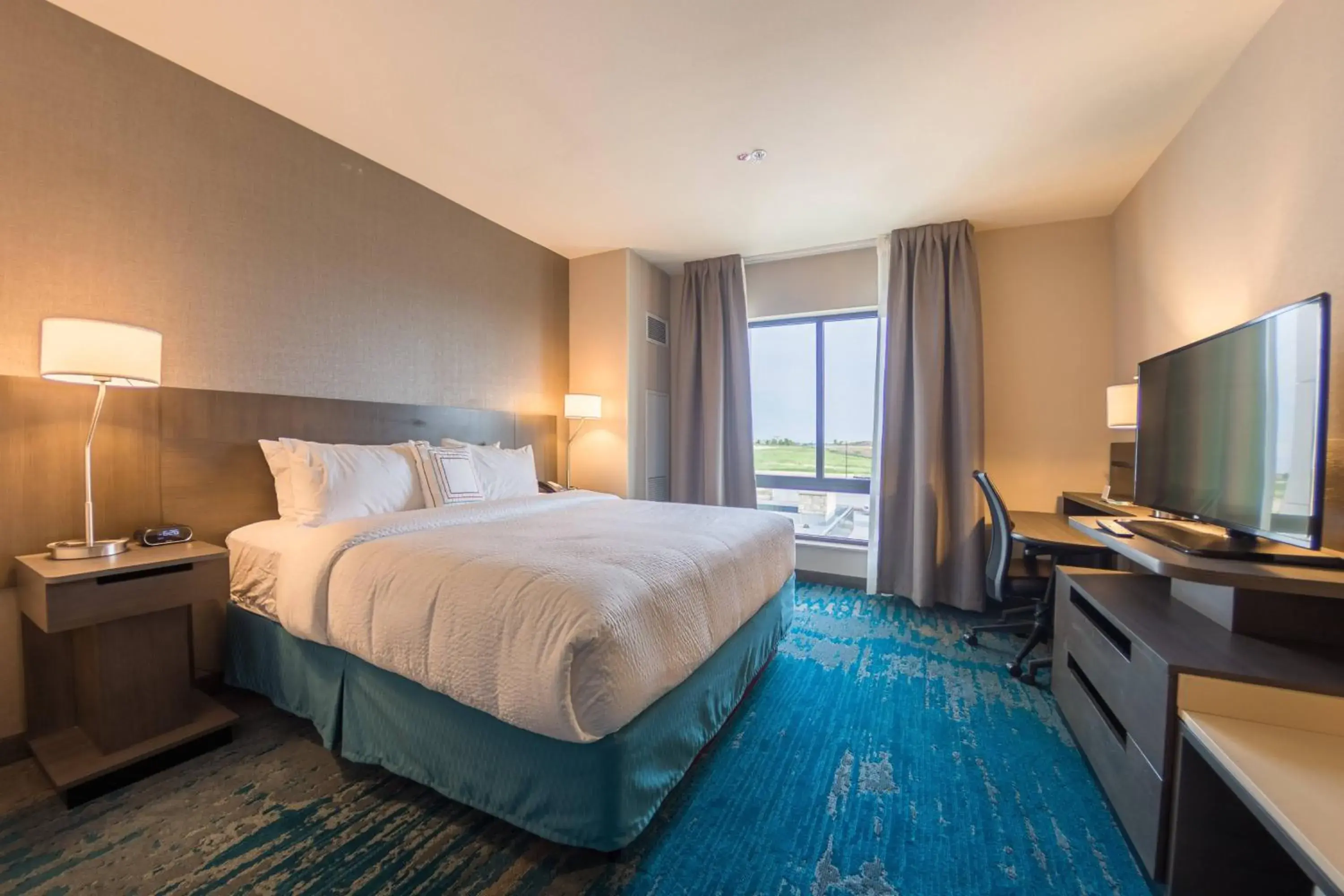 King Room - Hearing Accessible in Fairfield Inn & Suites by Marriott Des Moines Altoona King Room - Hearing Accessible in Fairfield Inn & Suites by Marriott Des Moines Altoona