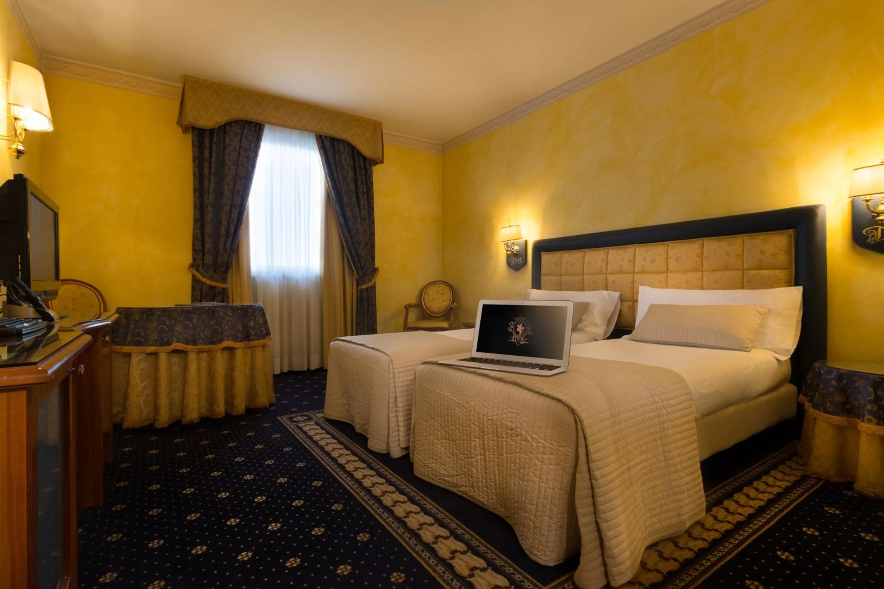 Bed in Hotel Motel Del Duca-Pavia