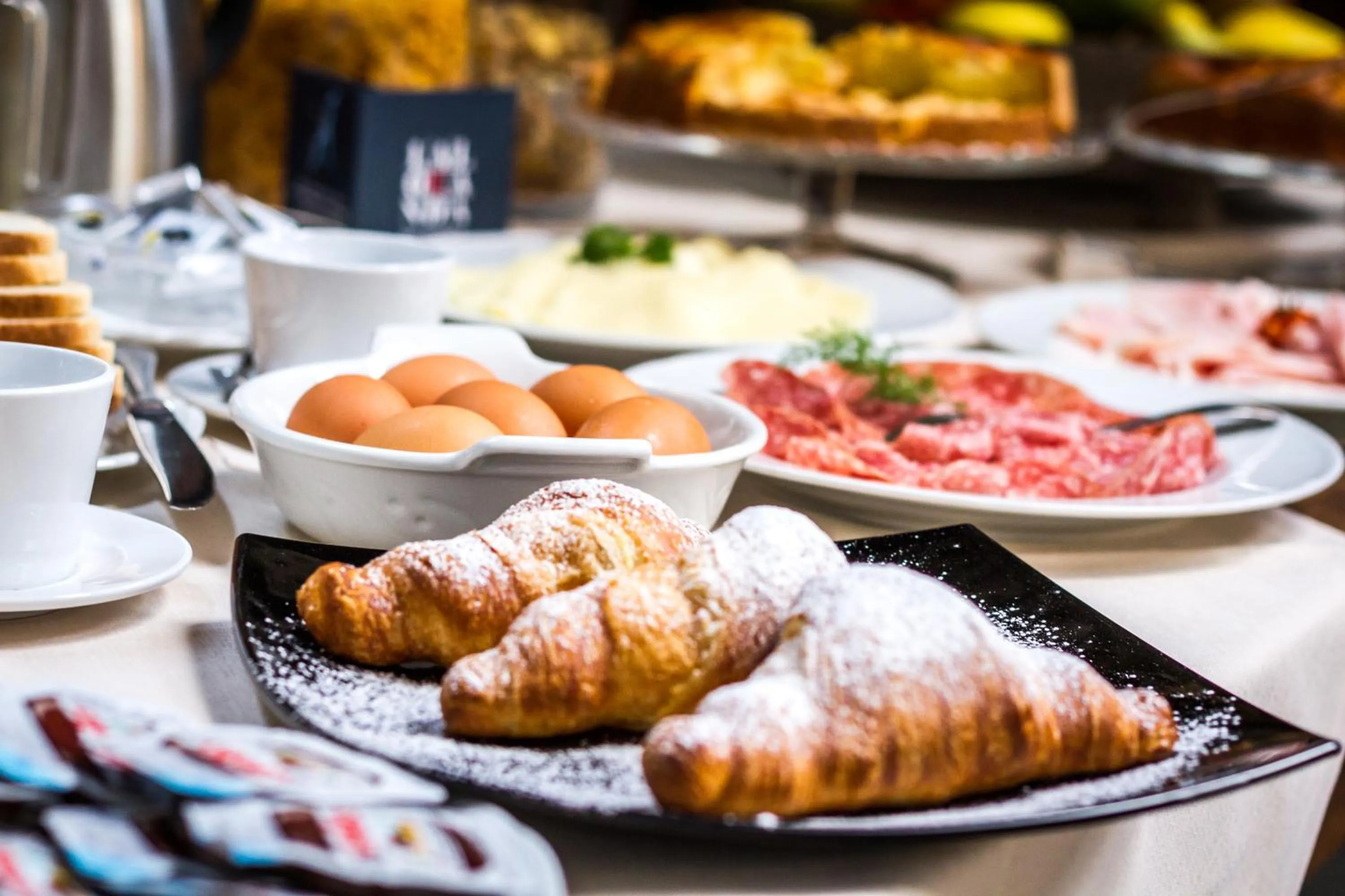 Buffet breakfast in La Locanda del Cantiere