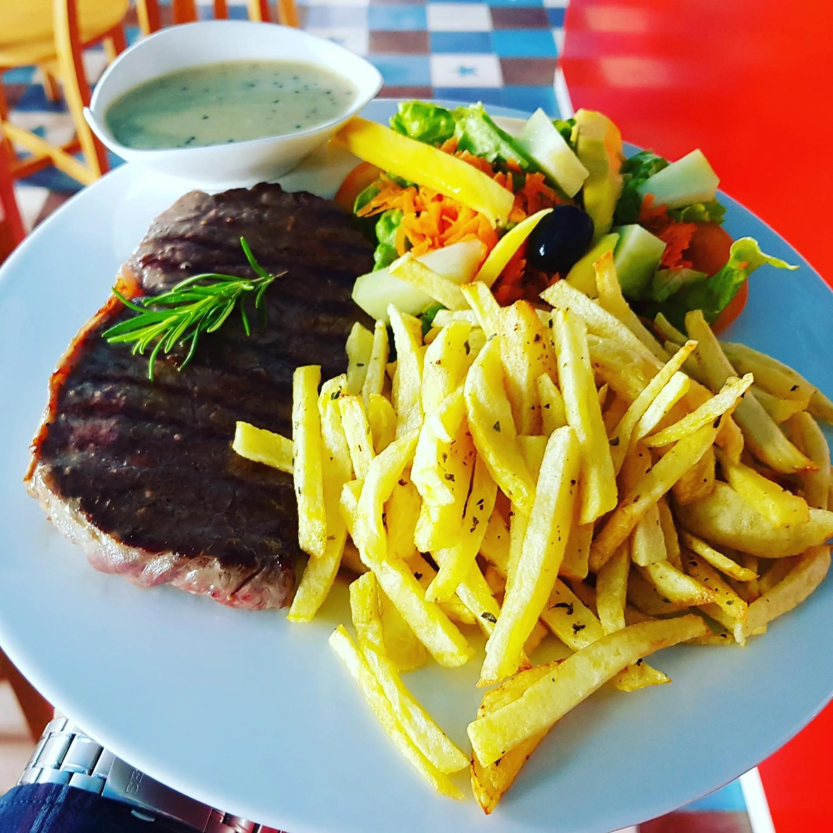 Restaurant/places to eat in Lofts Azul Pastel