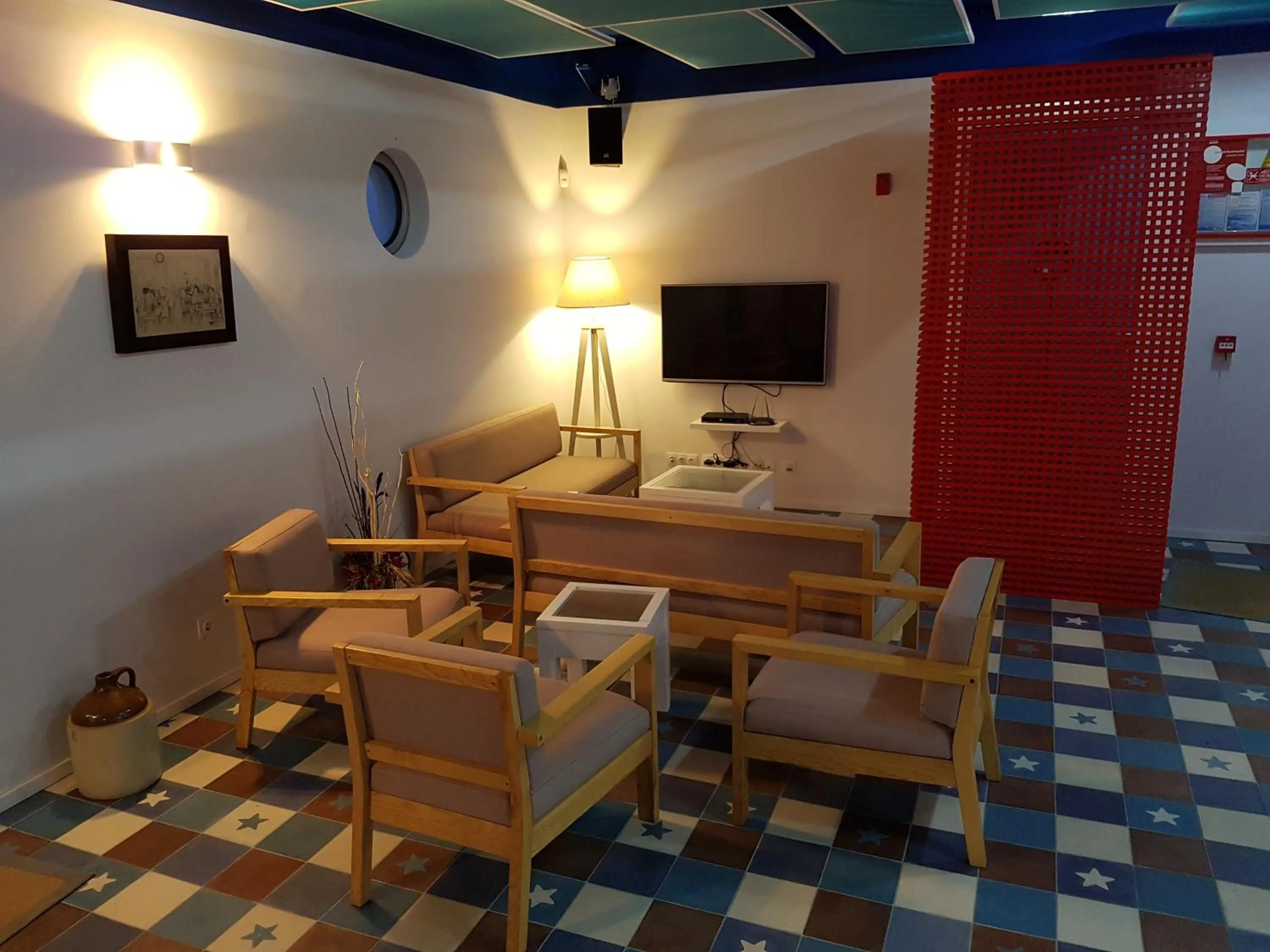 Communal lounge/ TV room in Lofts Azul Pastel