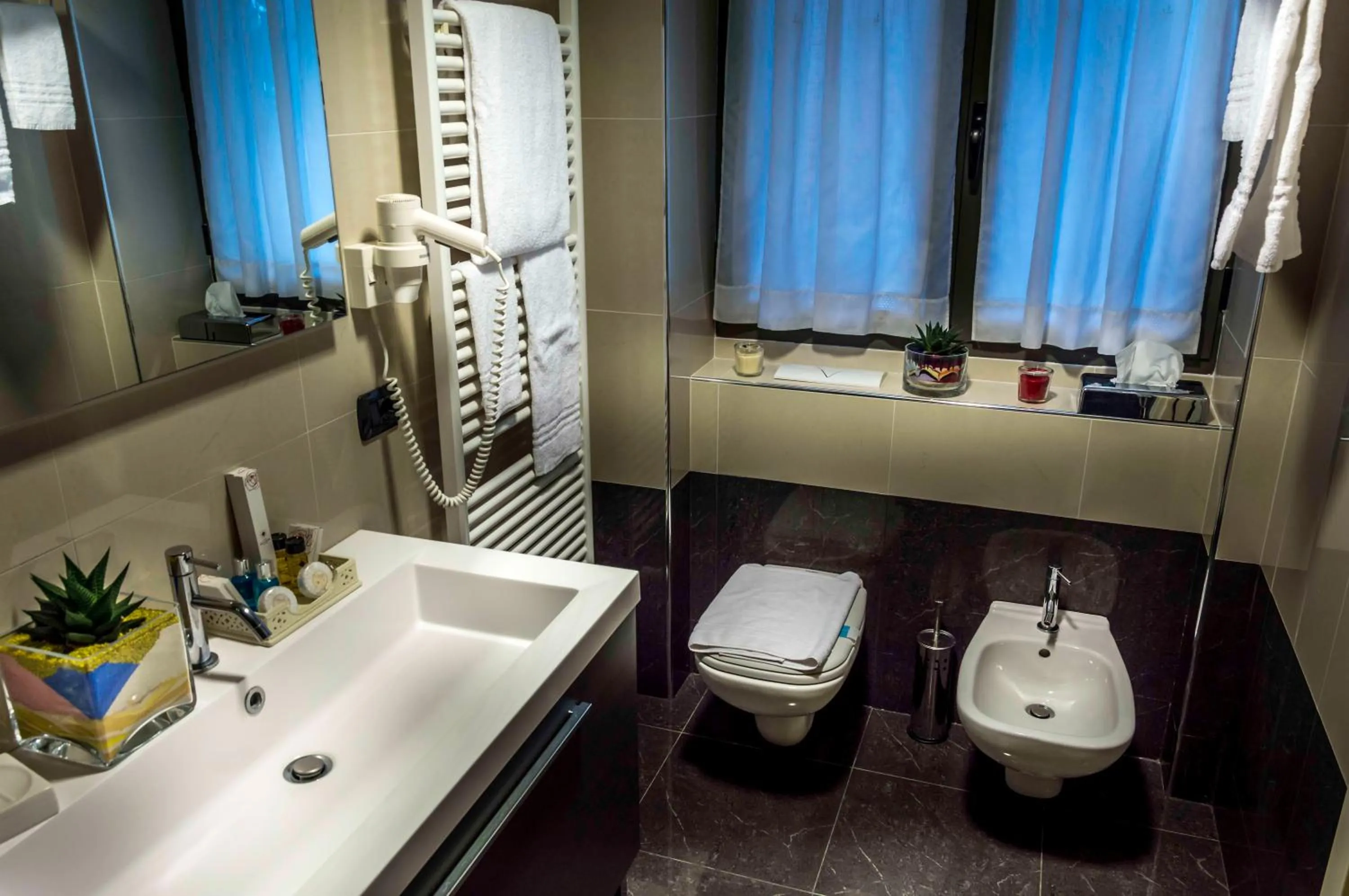 Bathroom in Hotel La Bussola