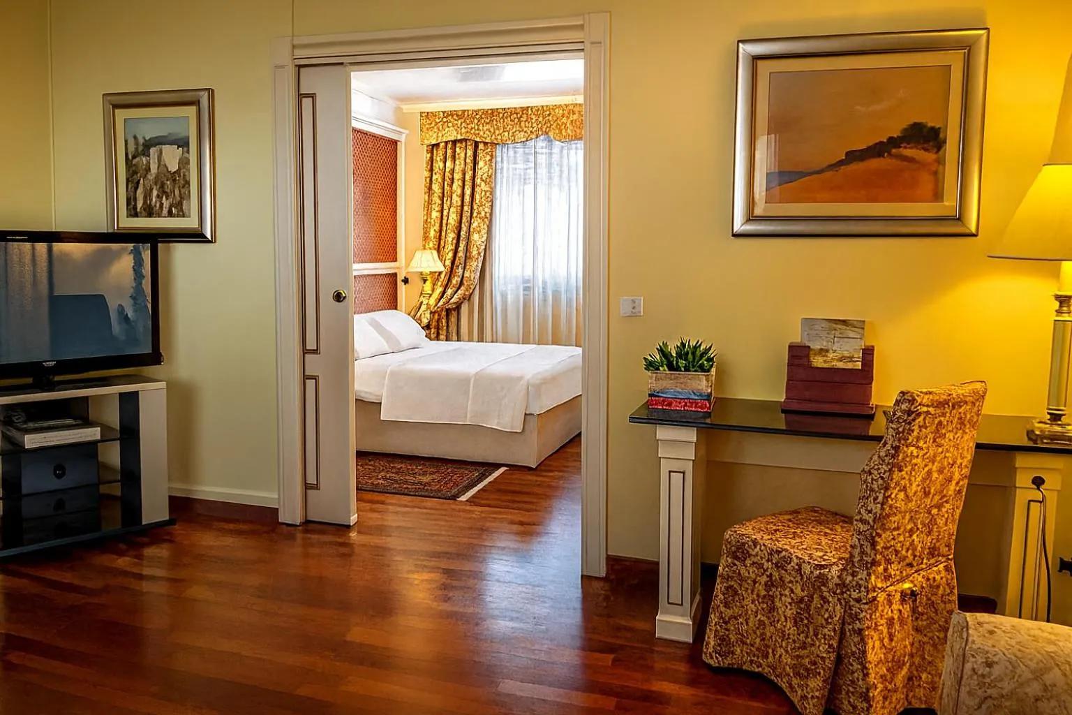 Bed in LVG Hotel Collection - La Bussola