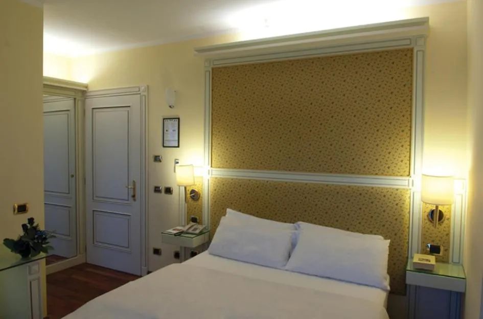 Bed in Hotel La Bussola
