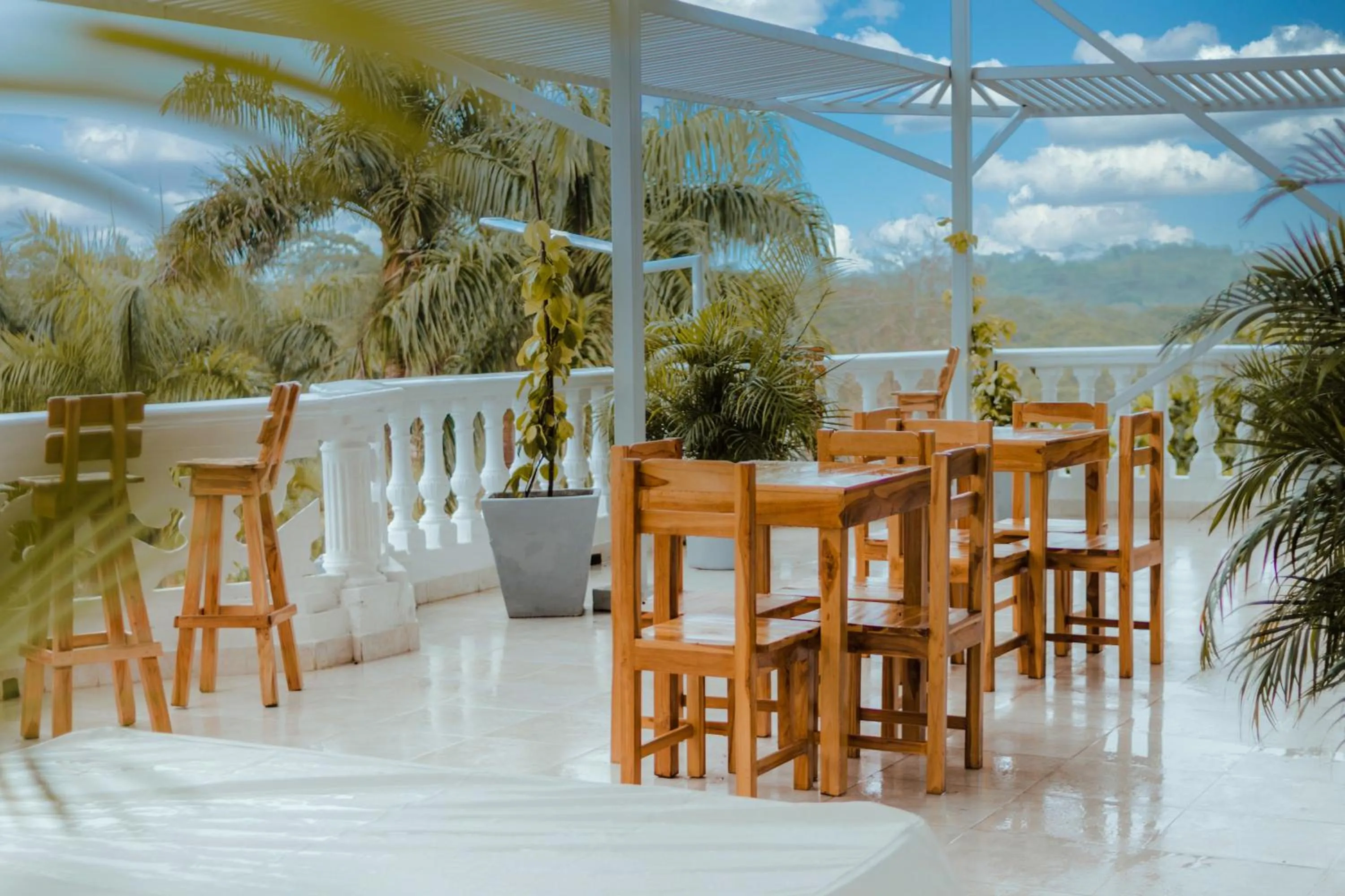 Restaurant/places to eat in Eco Hotel Villa Martha