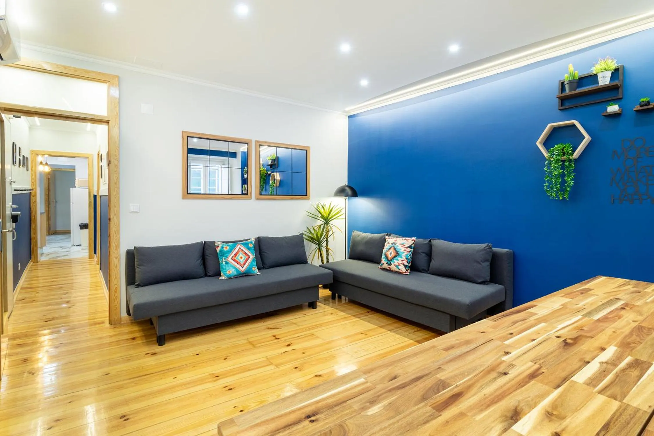 4-Bedroom Apartment- 2nd Floor in Diario de Noticias by Central Hill Apartments