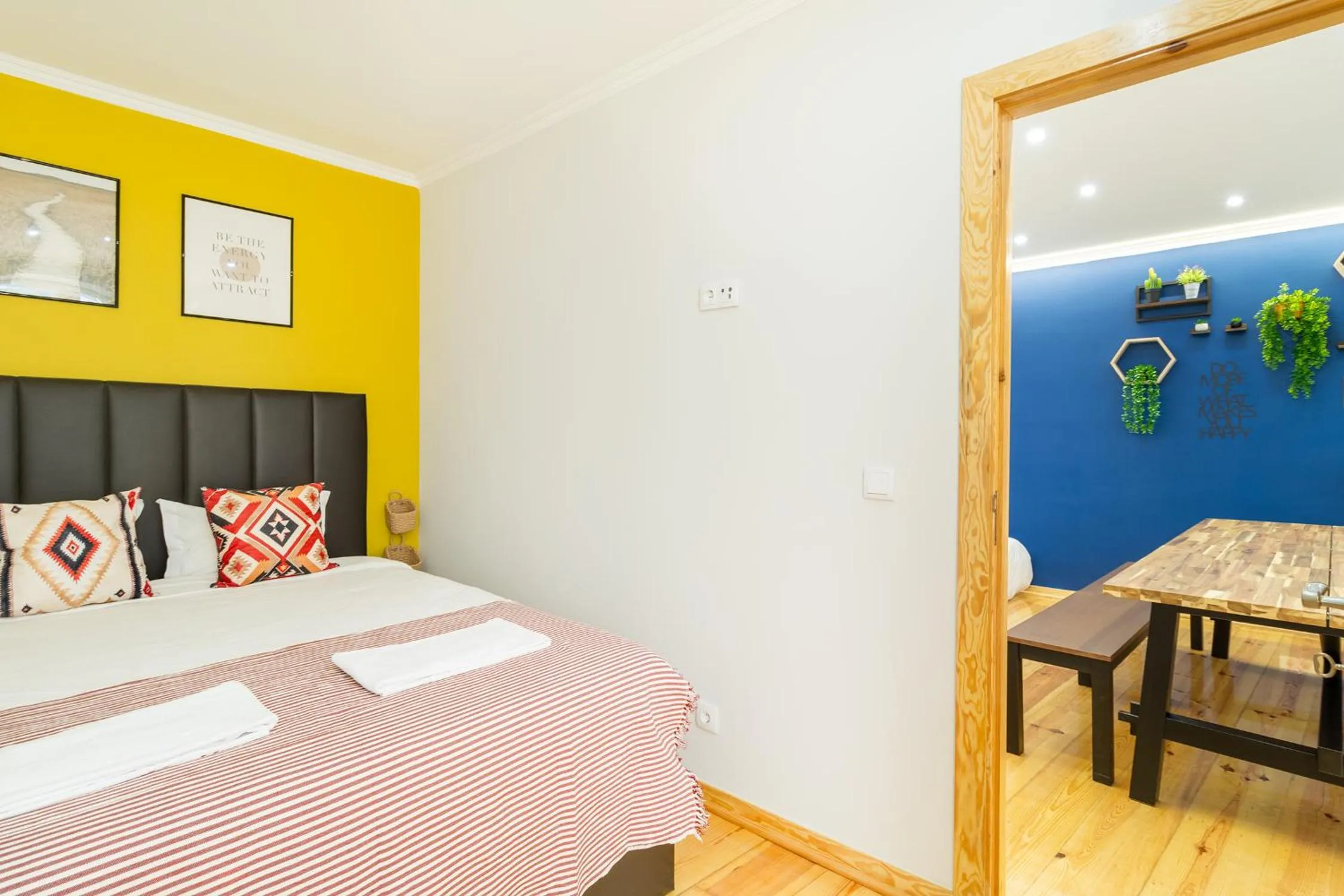 Bed in Diario de Noticias by Central Hill Apartments