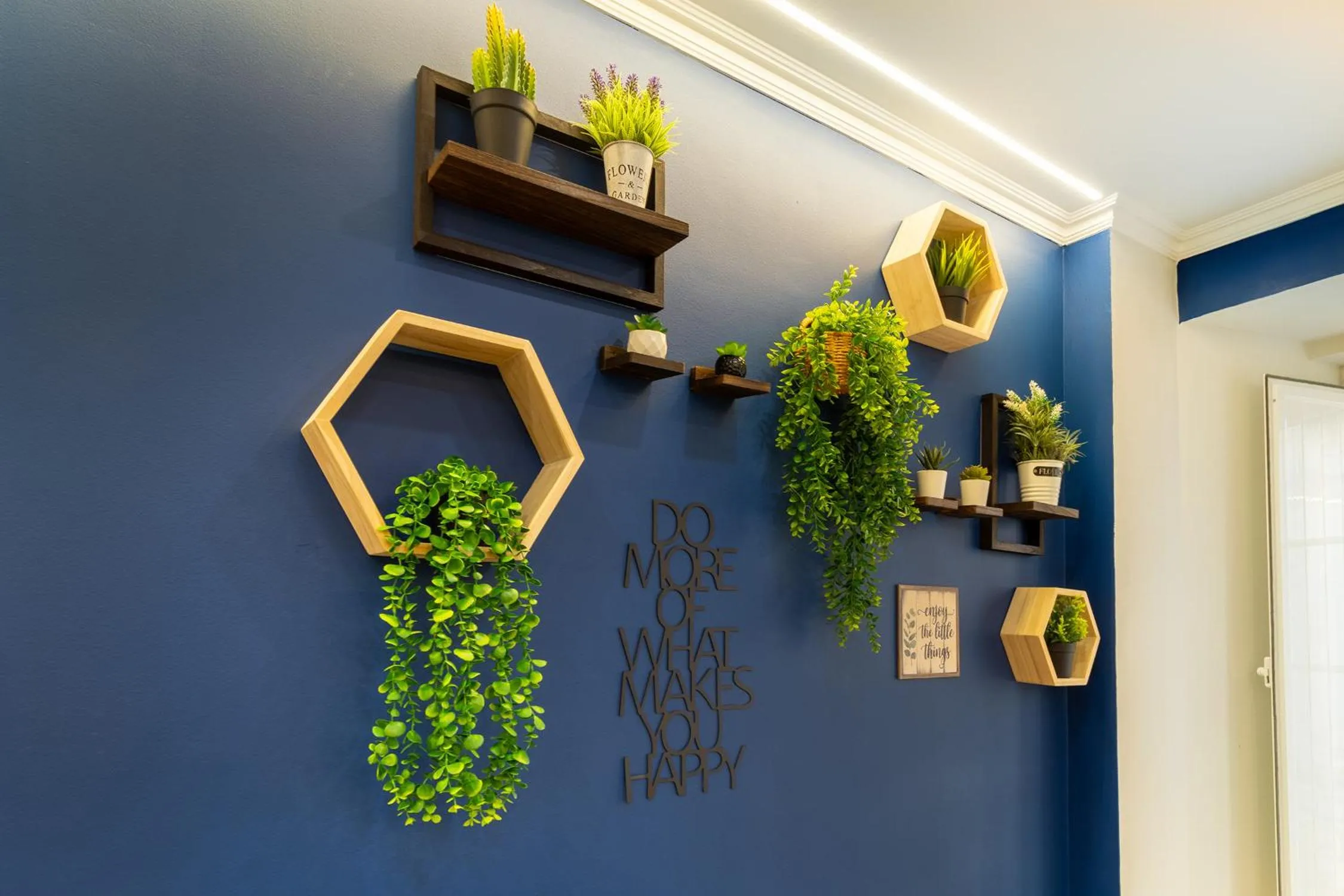 Living room in Diario de Noticias by Central Hill Apartments